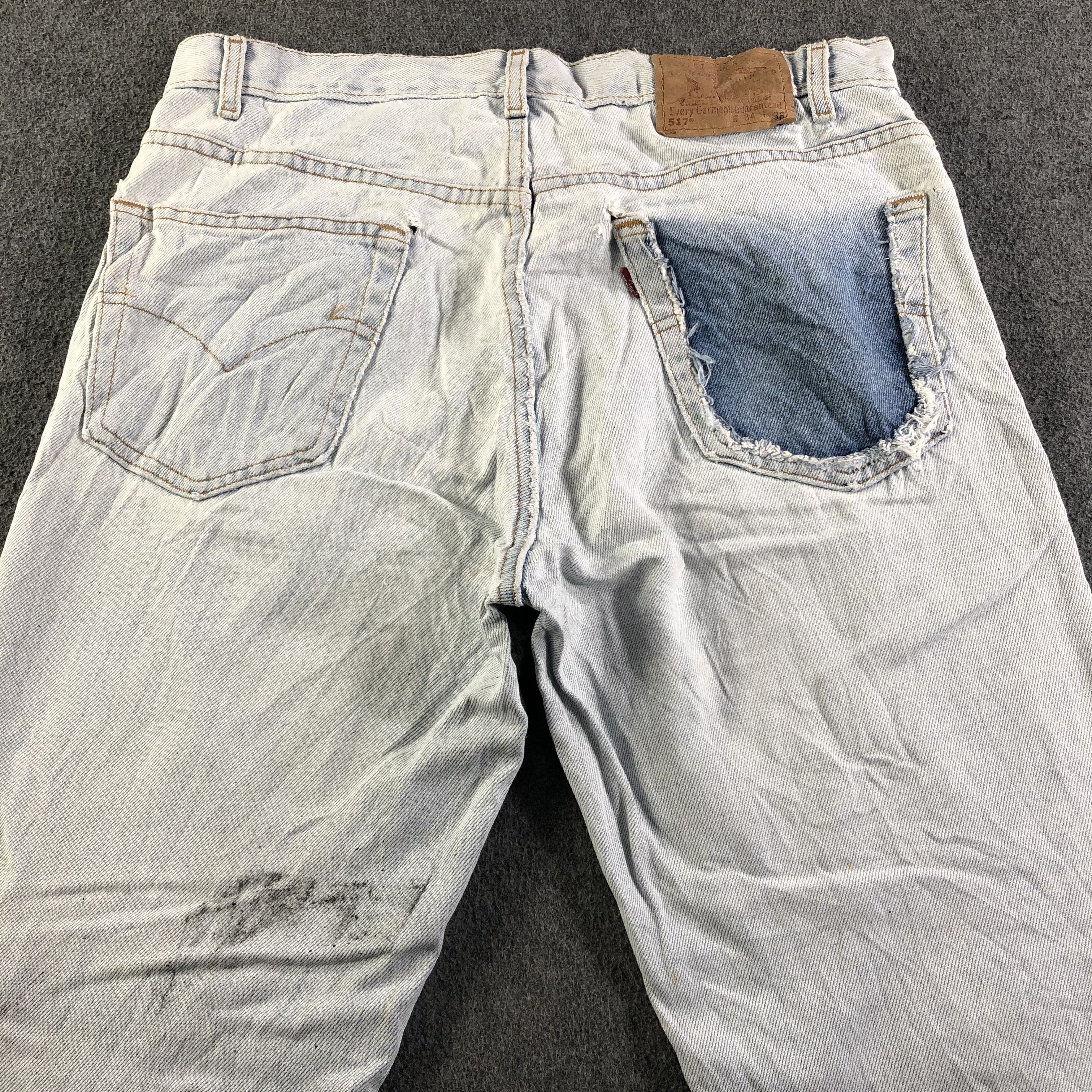 Levi's 90s Vintage Light Wash Levis 517 Flare Jeans-J4047 Size US 35 - 4 Thumbnail