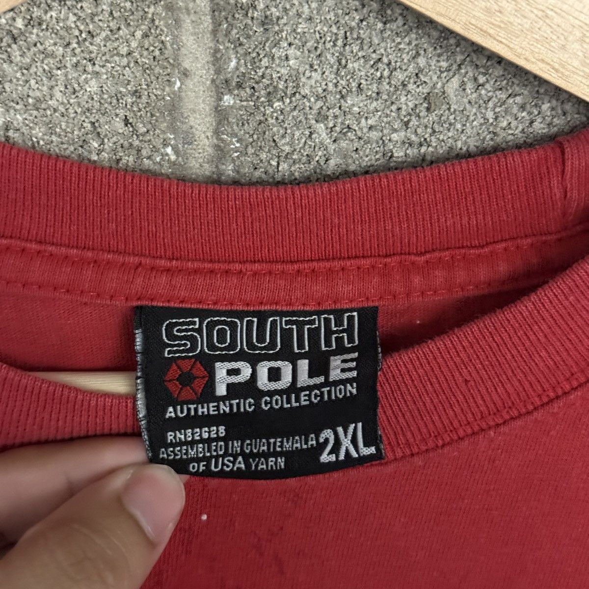 Southpole Vintage 90s Y2K Southpole Red Graphic Tee Mens 2XL Size US XXL / EU 58 / 5 - 4 Thumbnail