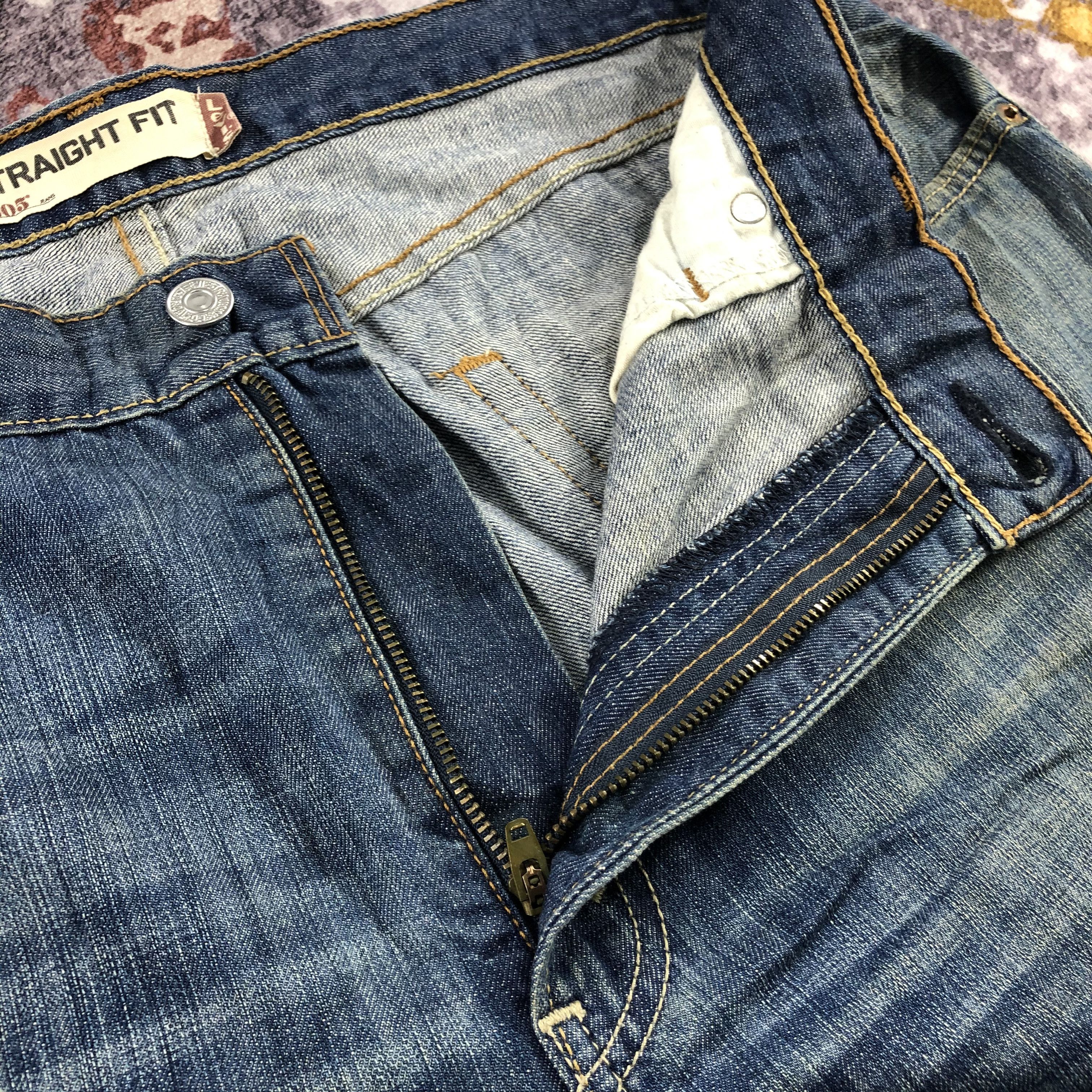 Levi's × Vintage Vintage Blue Wash Levis 505 Jeans-JM3153 Size US 37 - 9 Thumbnail