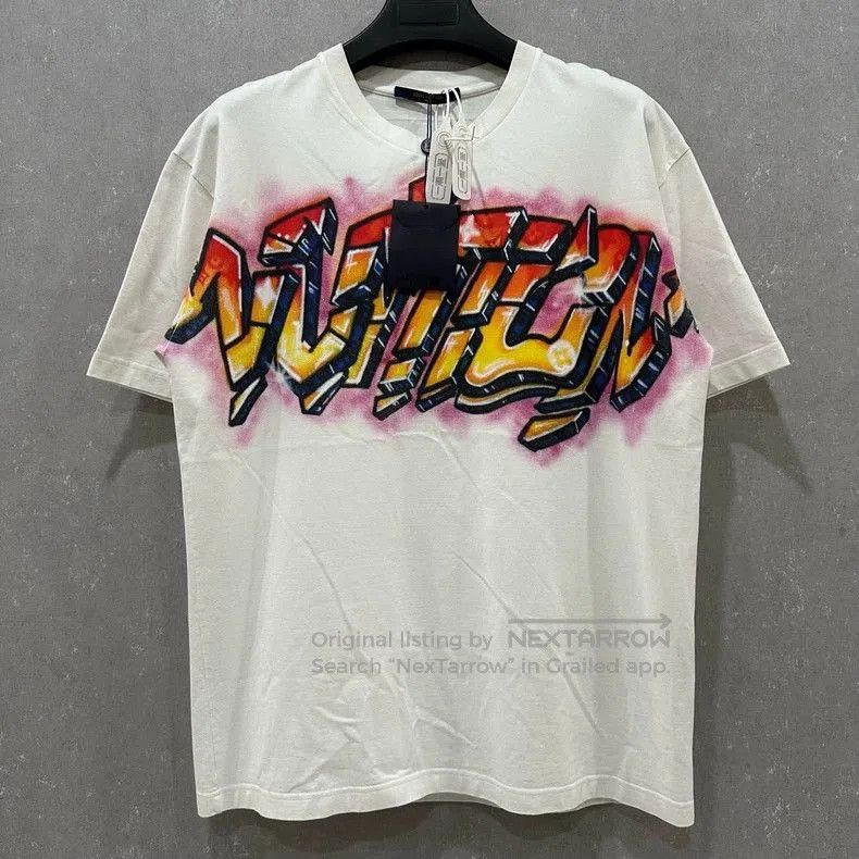 Louis Vuitton Louis Vuitton Graffiti Logo T. Size US L / EU 52-54 / 3 - 1 Thumbnail