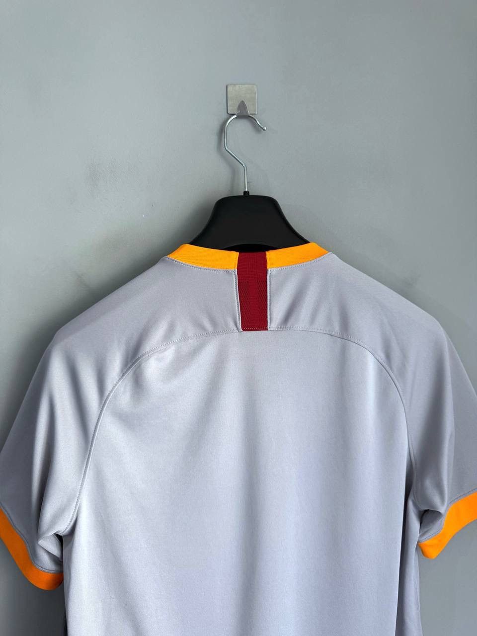 Nike Galatasaray FC 2019/2020 Away Third Soccer Jersey, Size S Size US S / EU 44-46 / 1 - 13 Thumbnail