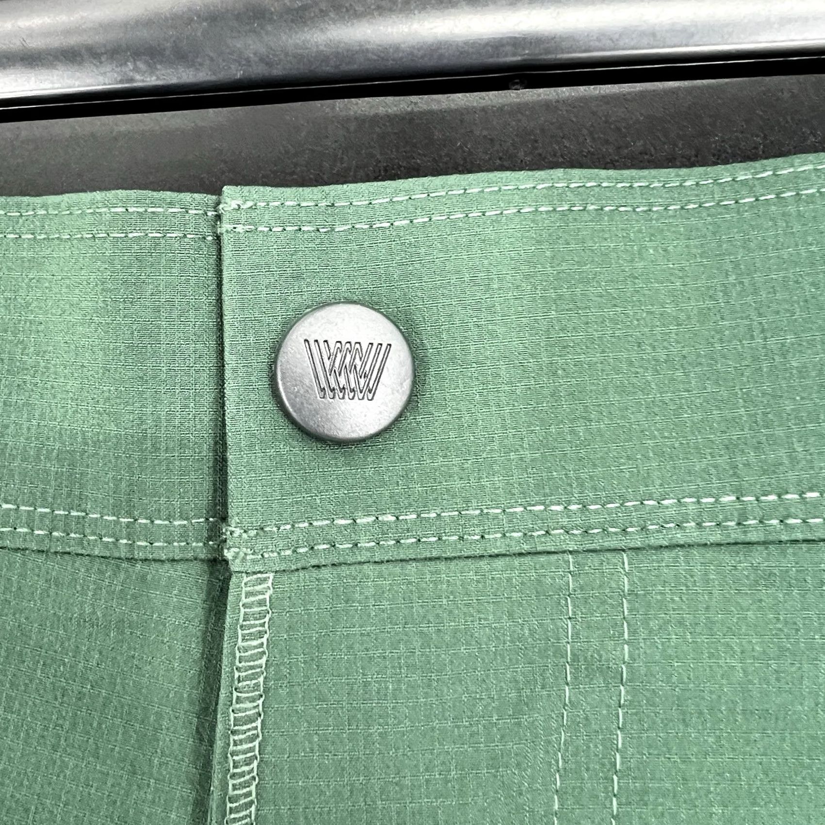Vintage Mack Weldon Shorts Aqua Terra M Green Chino Athletic Pockets Quick Dry Water Resistant Regular Mens Size US 31 - 2 Thumbnail