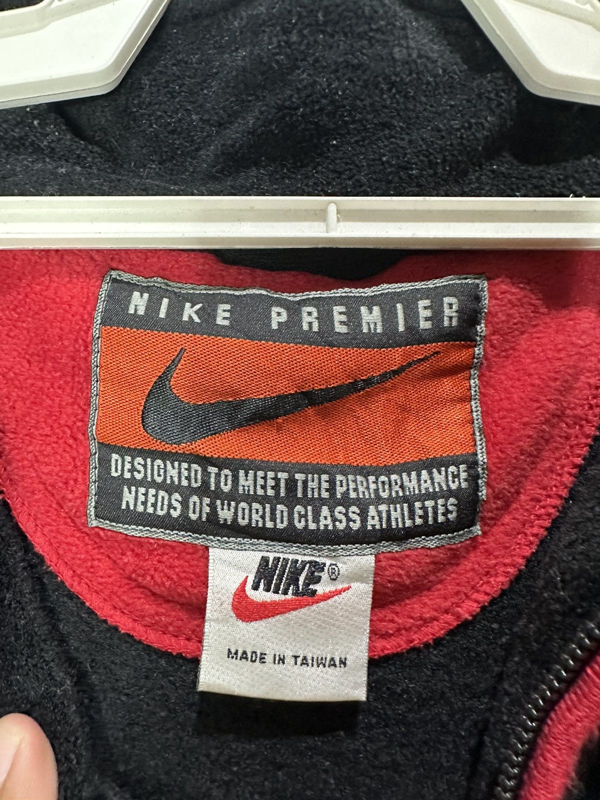 Nike × Vintage Vintage Nike Half Zipper 90s Size US L / EU 52-54 / 3 - 10 Thumbnail