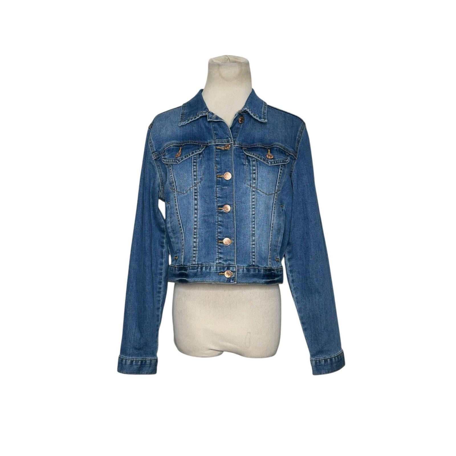 Forever 21 Forever 21 blue denim long sleeves button jean jacket size M Size M / US 6-8 / IT 42-44 - 10 Thumbnail