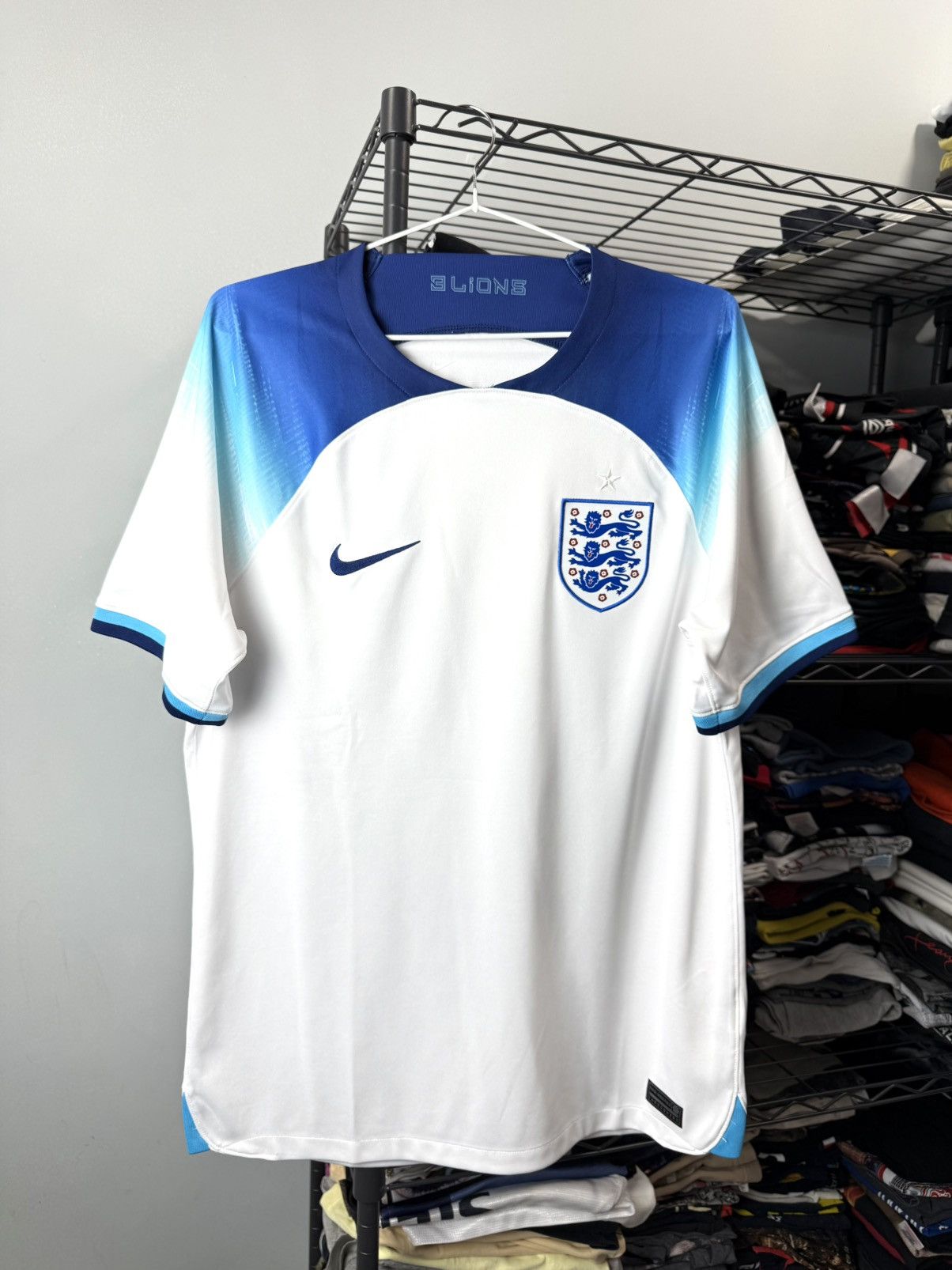 Nike Nike England Soccer Jersey Football T Shirt Size US M / EU 48-50 / 2 - 1 Thumbnail