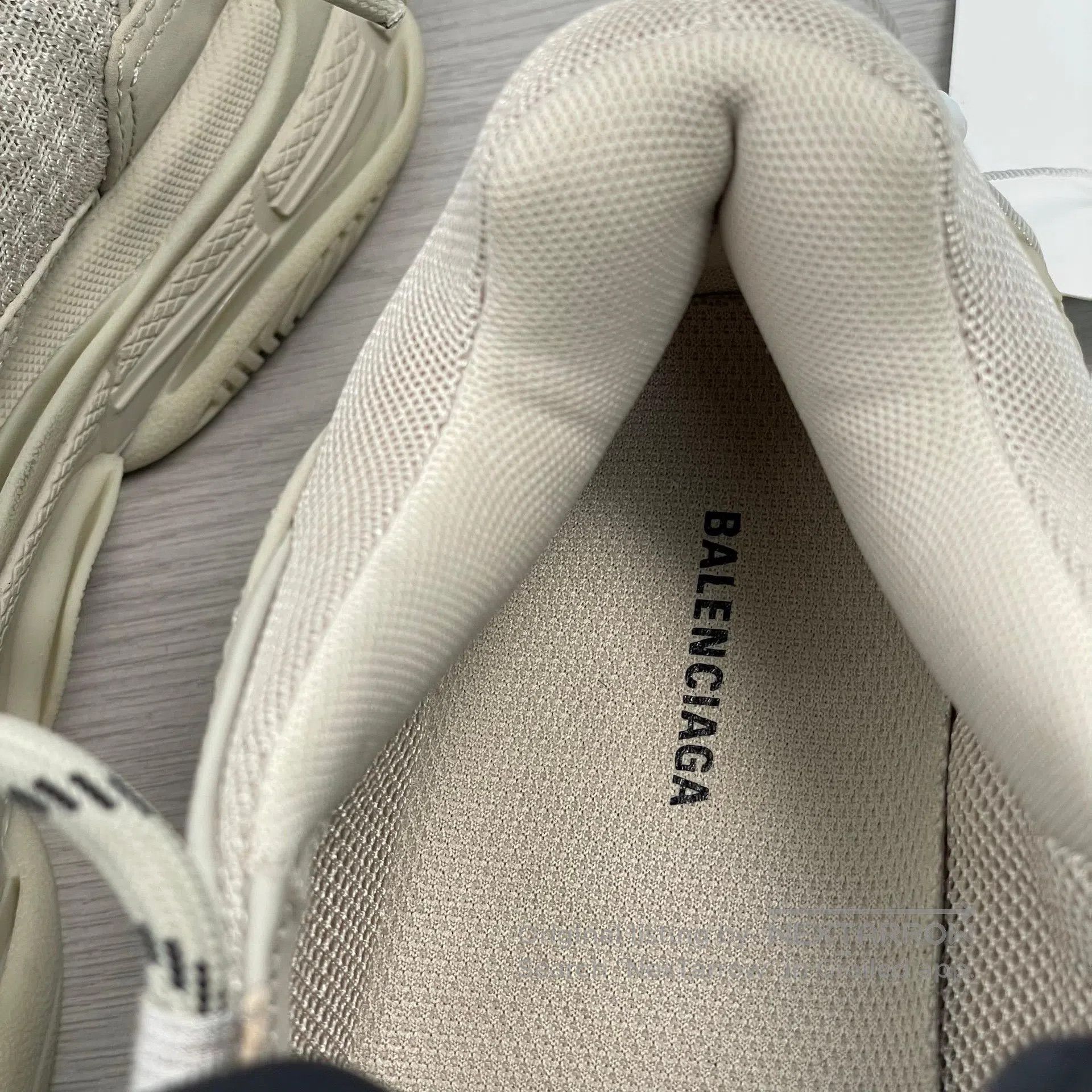 Balenciaga Balenciaga Beige dad sneakers| Size US 5 / EU 37 - 5 Thumbnail