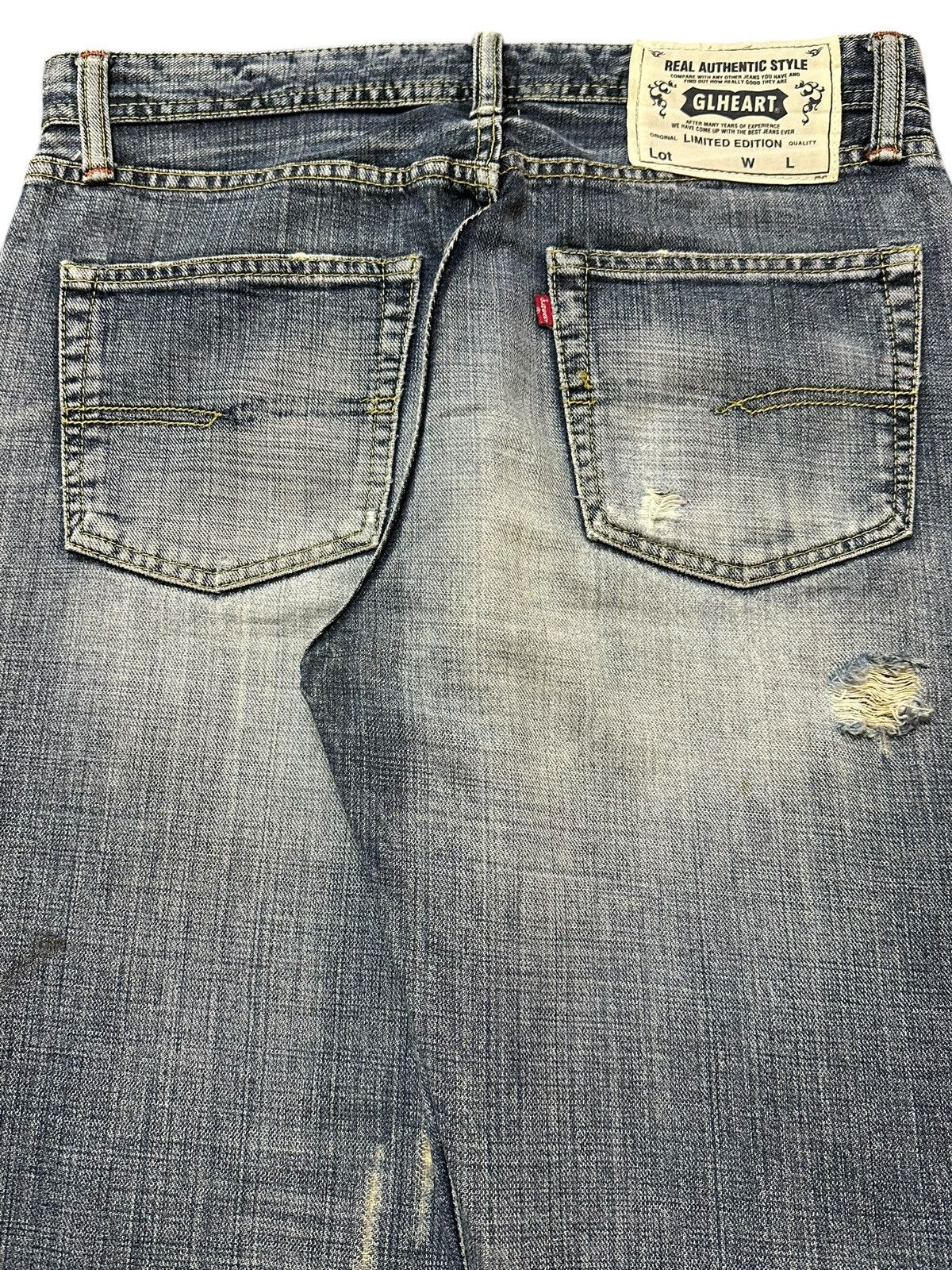 Japanese Brand Vintage Japanese Brand Faded Wash Distressed Loose Jeans Size US 32 / EU 48 - 6 Thumbnail