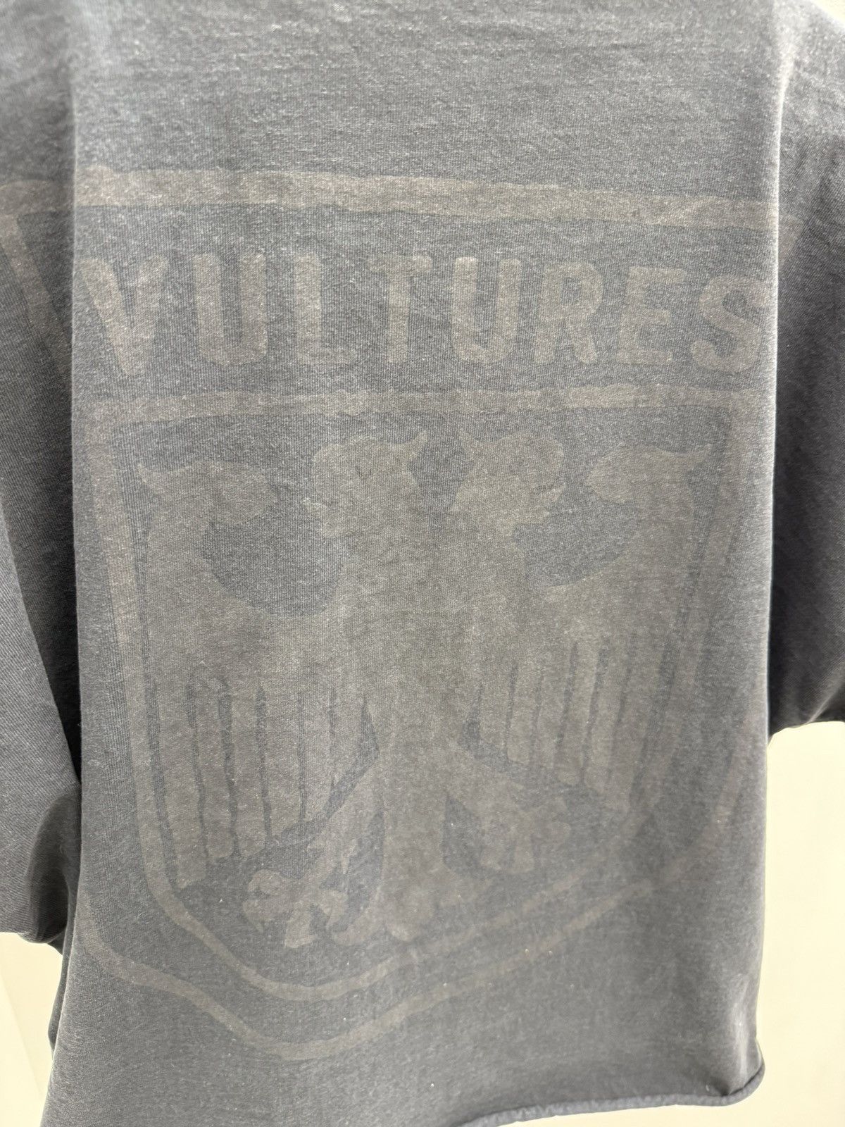 Yeezy Yeezy One Box Cropped Tee Vultures T-shirt Size US M / EU 48-50 / 2 - 2 Thumbnail