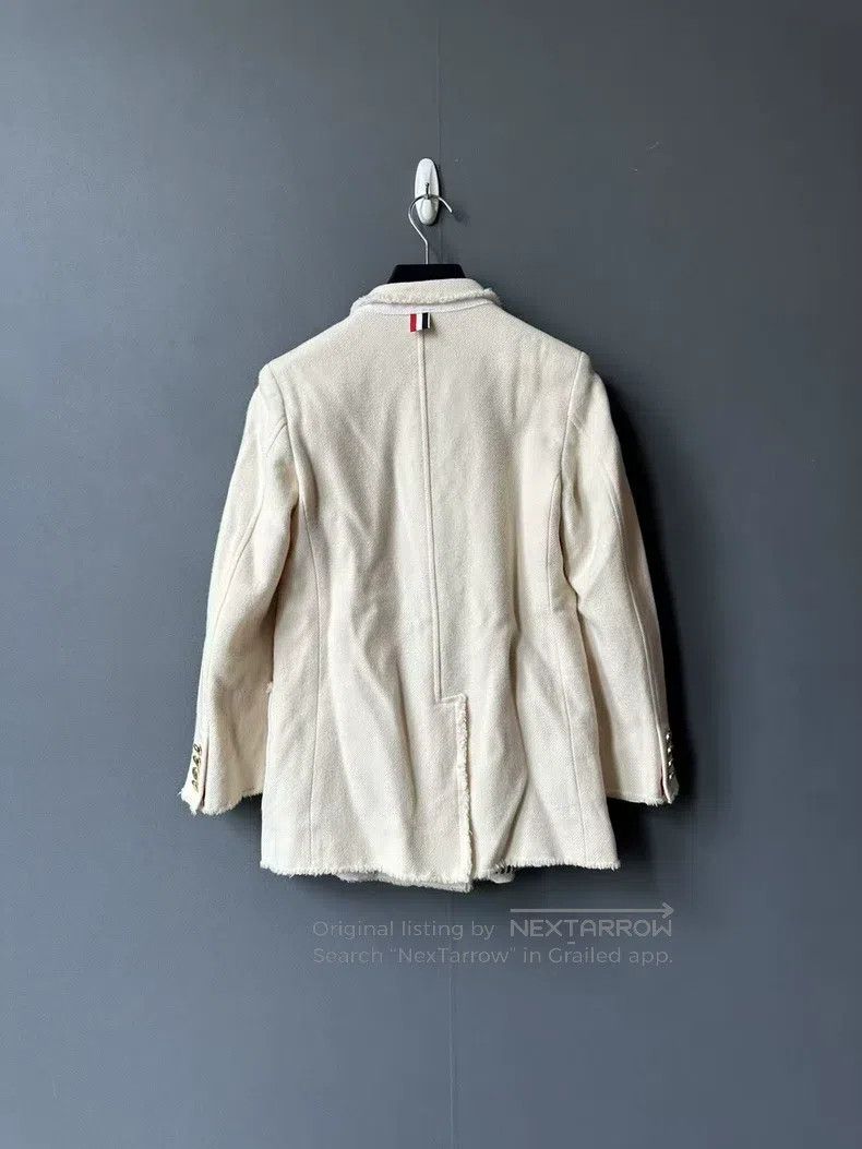 Thom Browne Thom Browne Double-breasted jacket with fur trim Size XS / US 0-2 / IT 36-38 - 2 Thumbnail