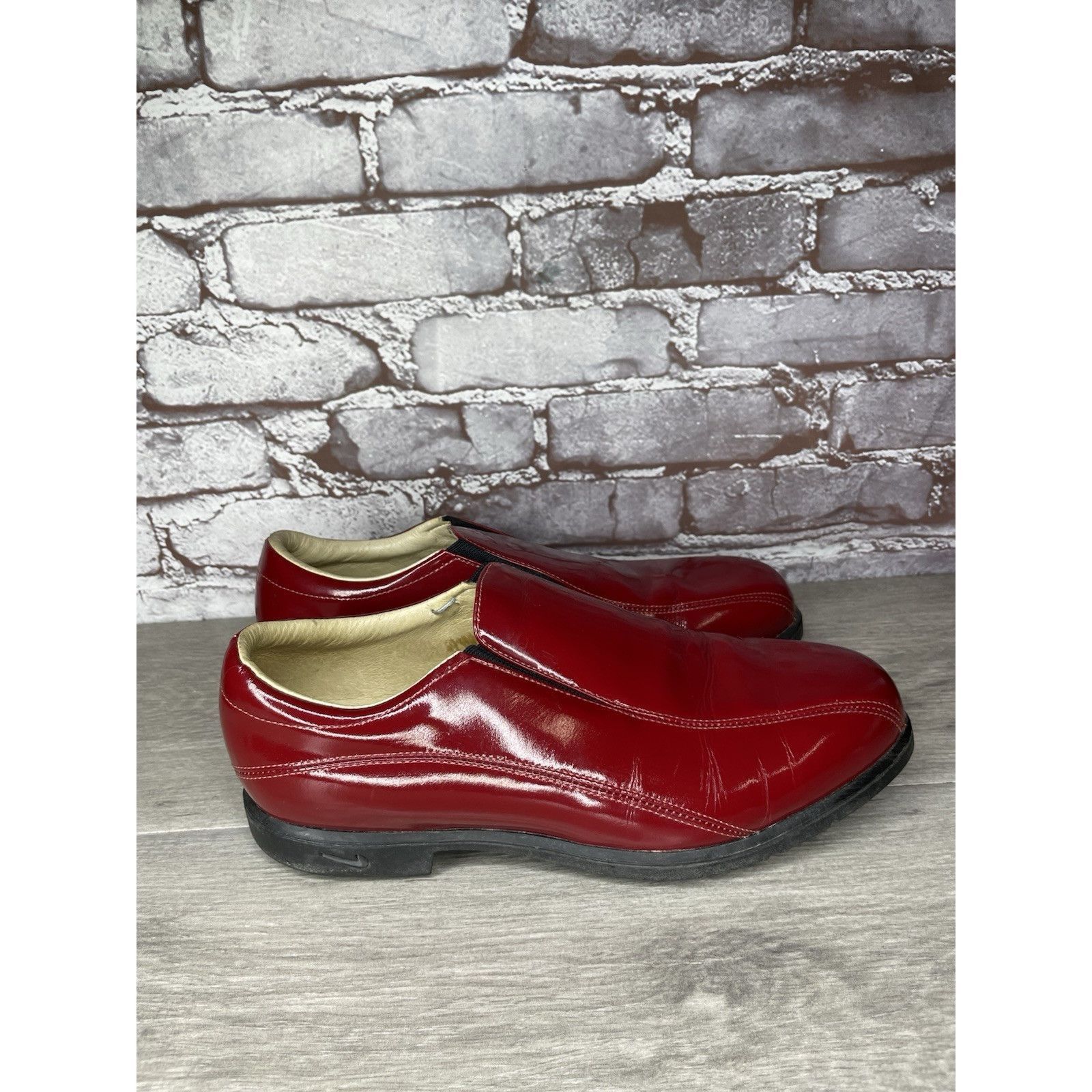 Nike Nike Air Verdana Last Red Patent Leather Slip On Golf Shoes Size US 10 / IT 40 - 12 Thumbnail