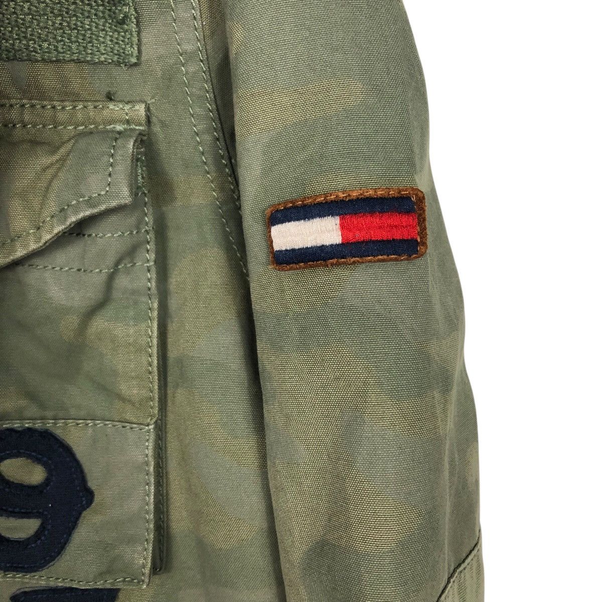 Japanese Brand Vintage Biker Streetwear Jacket Tommy Hilfiger Multi Pocket Size US M / EU 48-50 / 2 - 17 Thumbnail