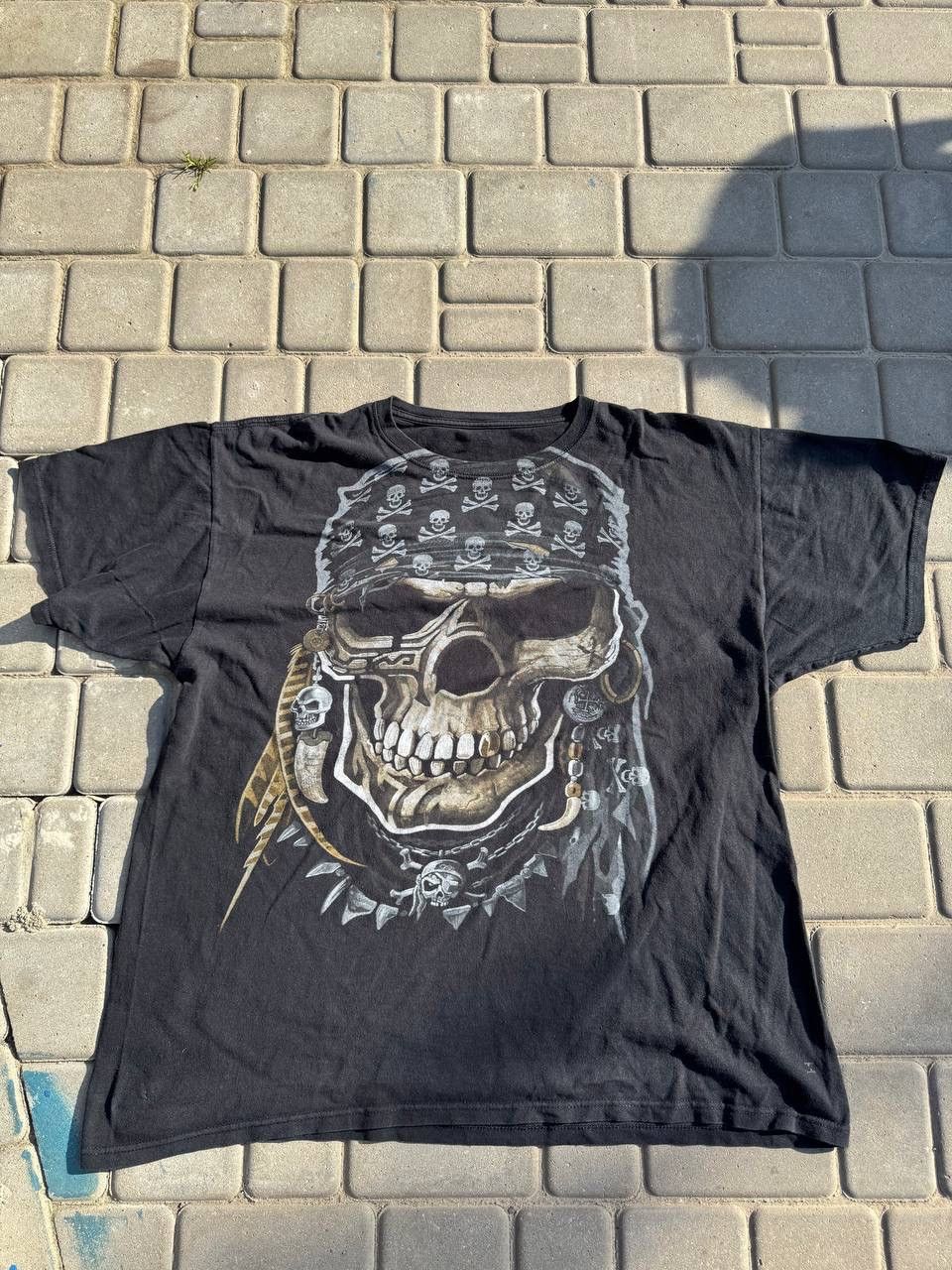 Band Tees 2012 Rare Skull tee Shirt Size US L / EU 52-54 / 3 - 1 Thumbnail