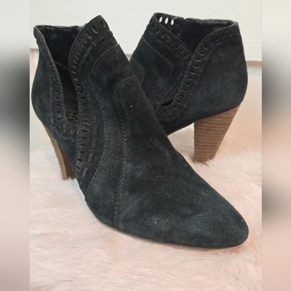 Vince Camuto Vince Camuto Bootie Size US 8 / IT 38 - 2 Thumbnail