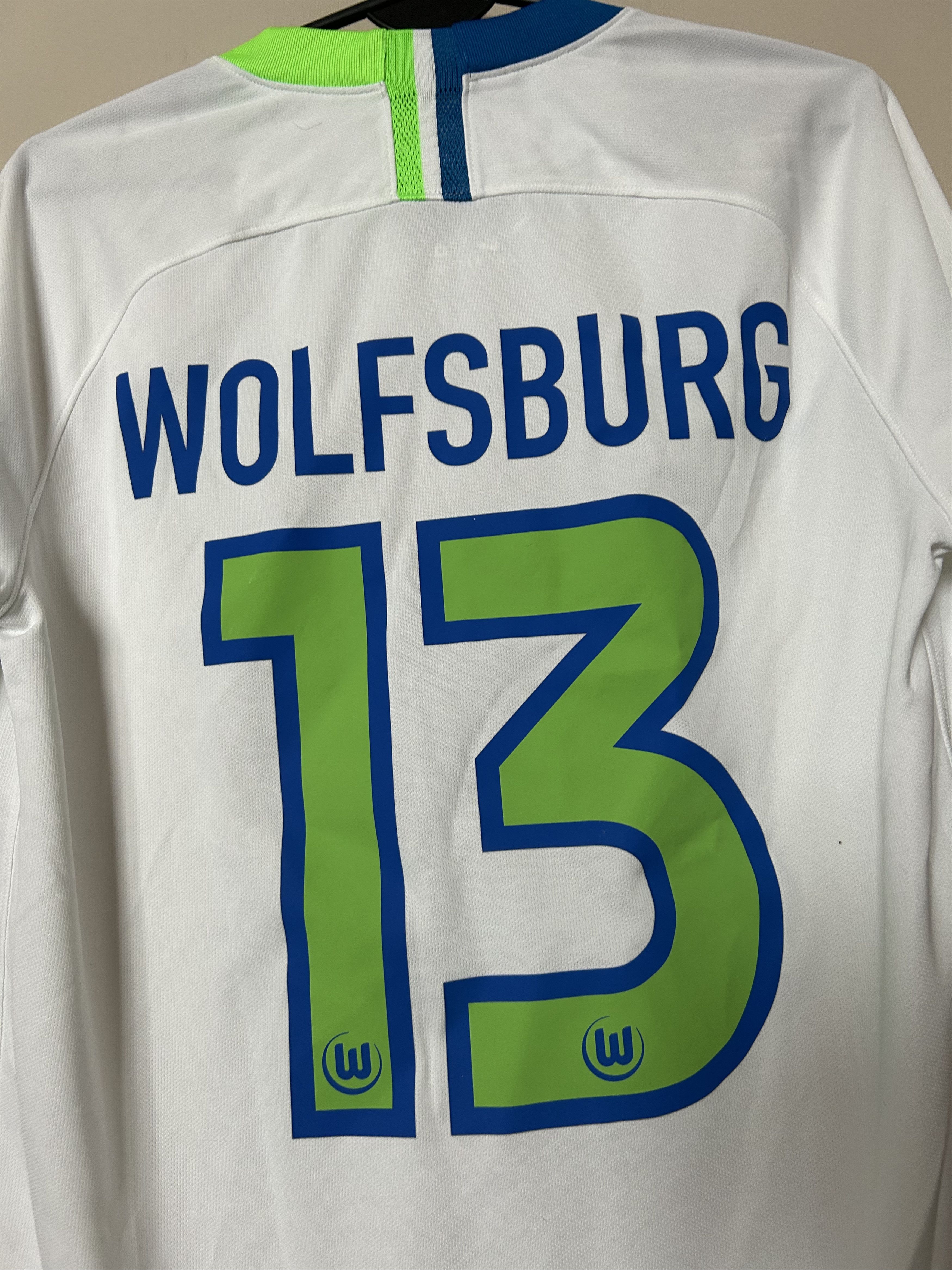 Nike FVL WOLFSBURG #13 GERHARDT - 2018 - 2019 - Nike -M - UNIQUE Size US M / EU 48-50 / 2 - 7 Thumbnail