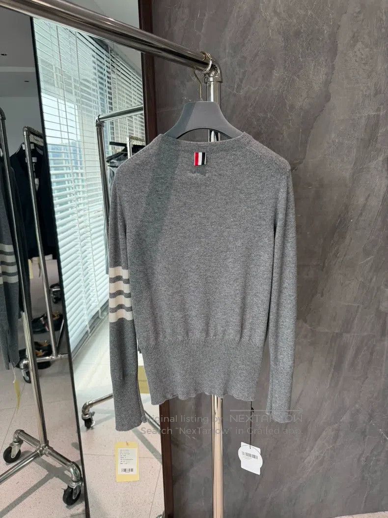 Thom Browne Thom Browne Medium gray cashmere crewneck Size US S / EU 44-46 / 1 - 2 Thumbnail