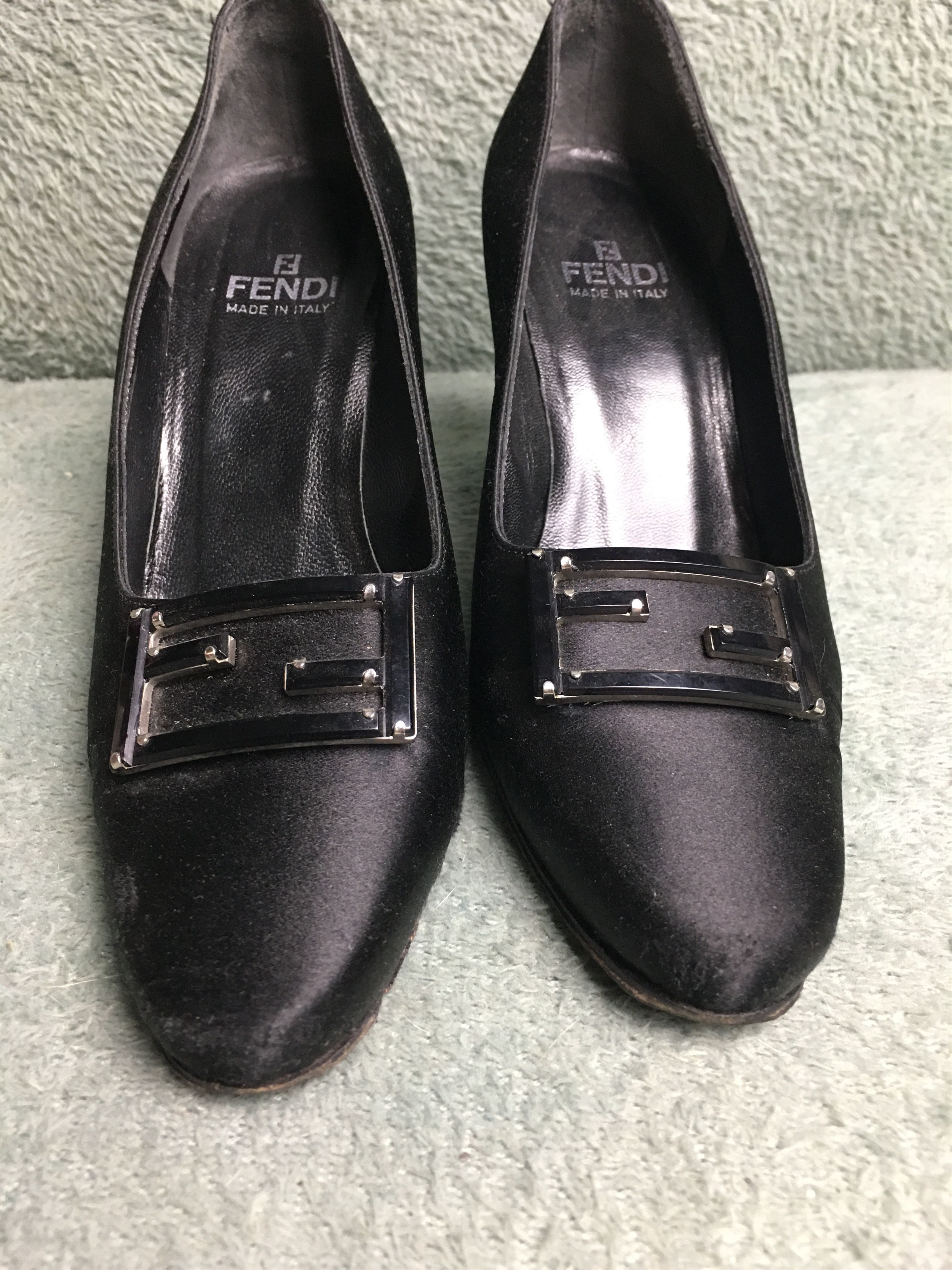 Fendi FENDI Black Satin Logo Buckle Pumps Heels IT 35 Size US 5 / IT 35 - 7 Thumbnail