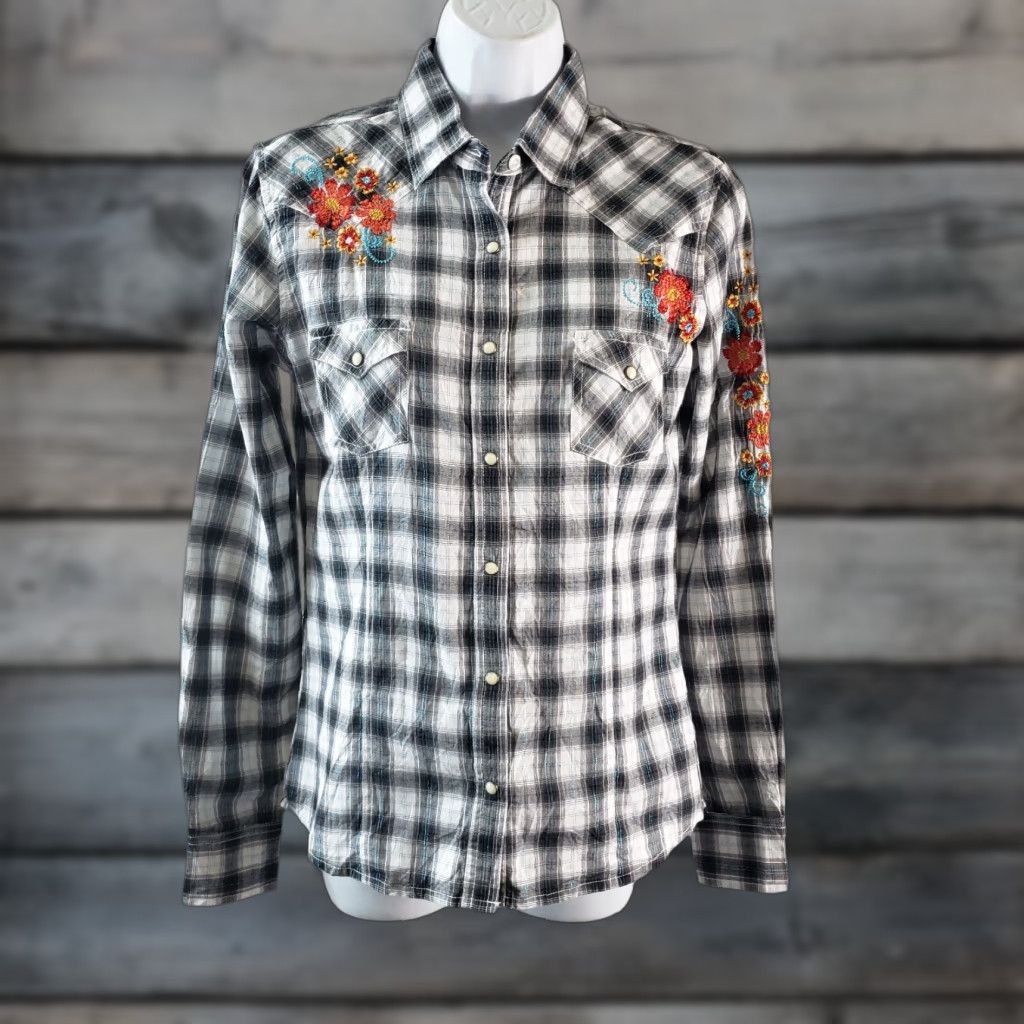 Vintage VINTAGE Panhandle Slim Womens Pearl Snap Shirt Sz Small Floral Plaid Embroidered Size S / US 4 / IT 40 - 1 Thumbnail