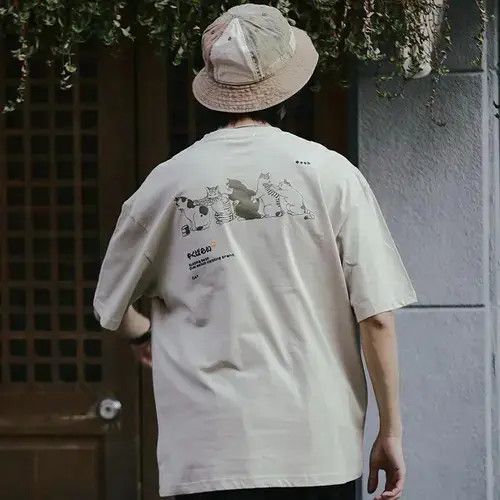 Japanese Brand × Vintage Japanese Cats Beige T-shirt Tee Short Sleeve Shirt Size US L / EU 52-54 / 3 - 3 Thumbnail