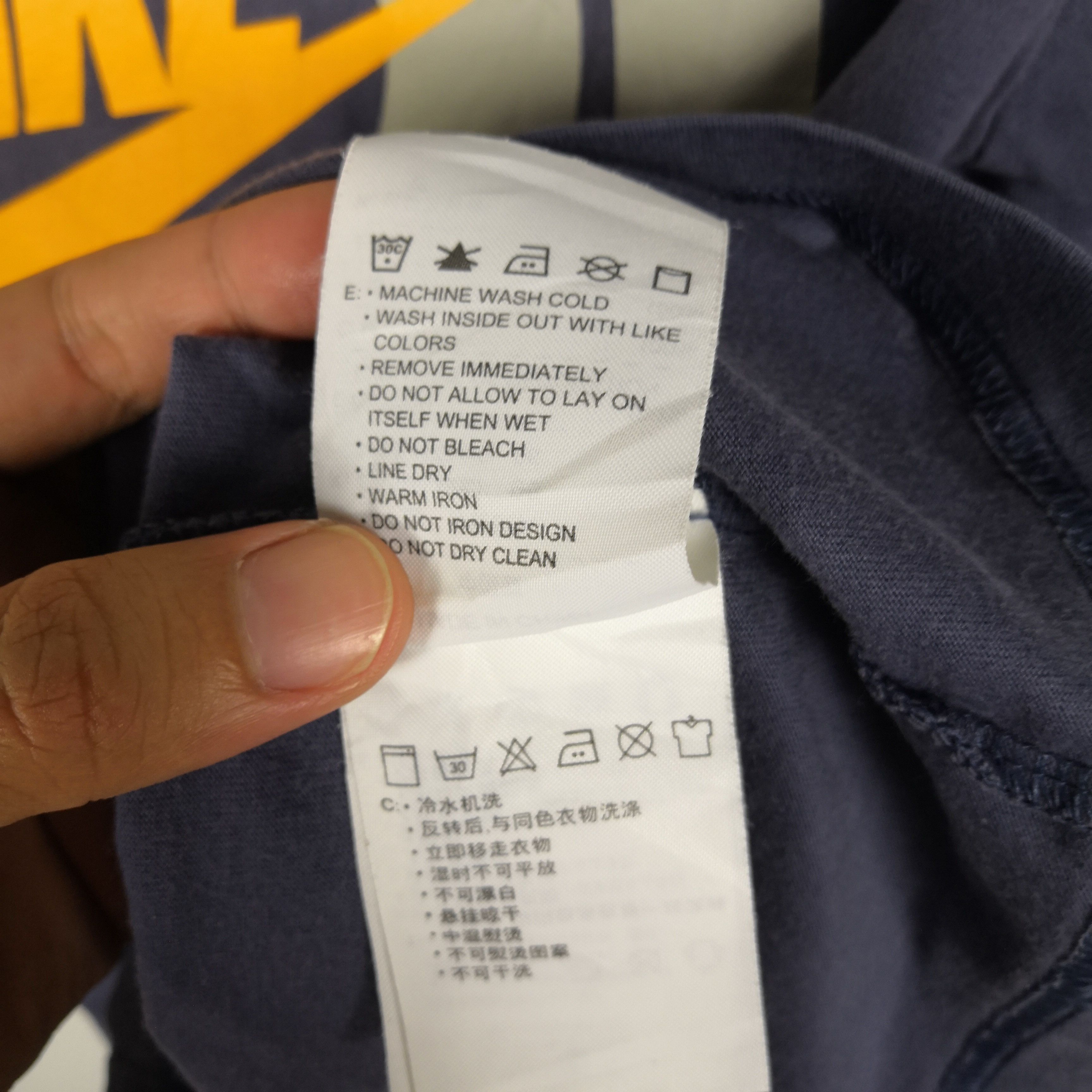 Nike Vintage Y2K Nike T-Shirt Nike Swoosh ACG Crewneck Tees Size US M / EU 48-50 / 2 - 8 Thumbnail