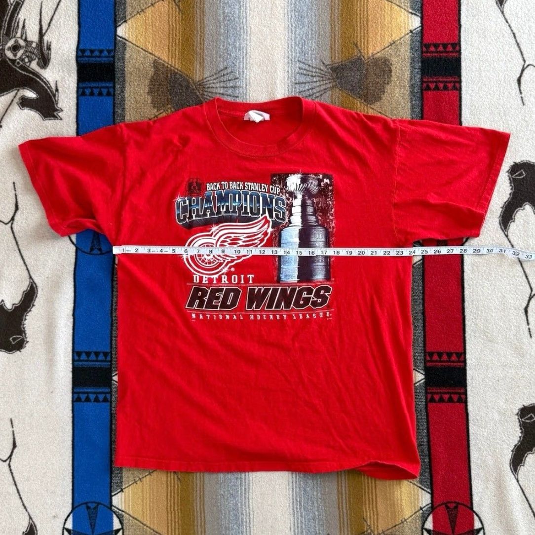 NHL VINTAGE 90s Detroit Red Wings Stanley Cup Champions T-Shirt NHL Hockey Men XL Red Crew Short Sleeve CSA Size XL Size US XL / EU 56 / 4 - 5 Thumbnail