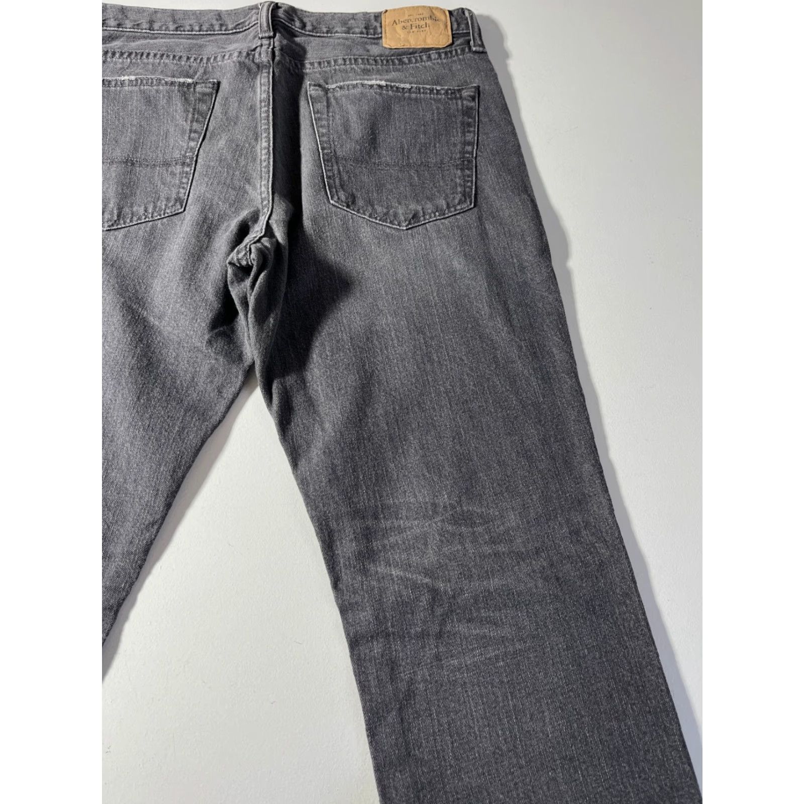 Abercrombie & Fitch VINTAGE Abercrombie & Fitch Jeans Men Gray 34x32 5-Pocket Denim 100% Cotton Straight Middle Rise Belt Loops Size US 34 / EU 50 - 4 Thumbnail
