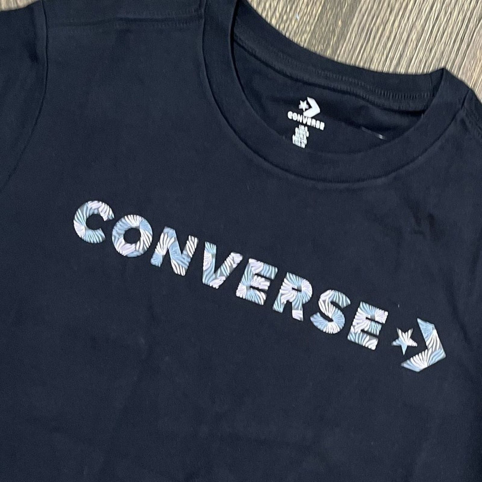 Converse NWOT Converse T-Shirt Crewneck Lightweight Black Size S Size S / US 4 / IT 40 - 2 Thumbnail