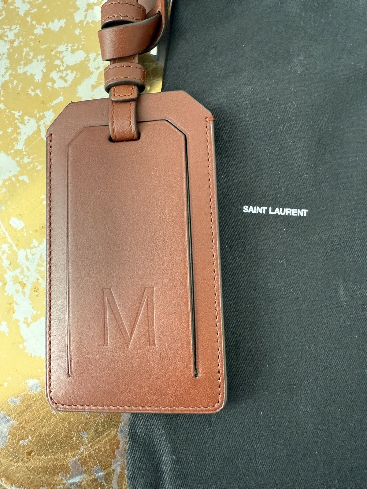 Saint Laurent Paris New Saint Laurent le Monogramme luggage tag in brown Size ONE SIZE - 3 Thumbnail
