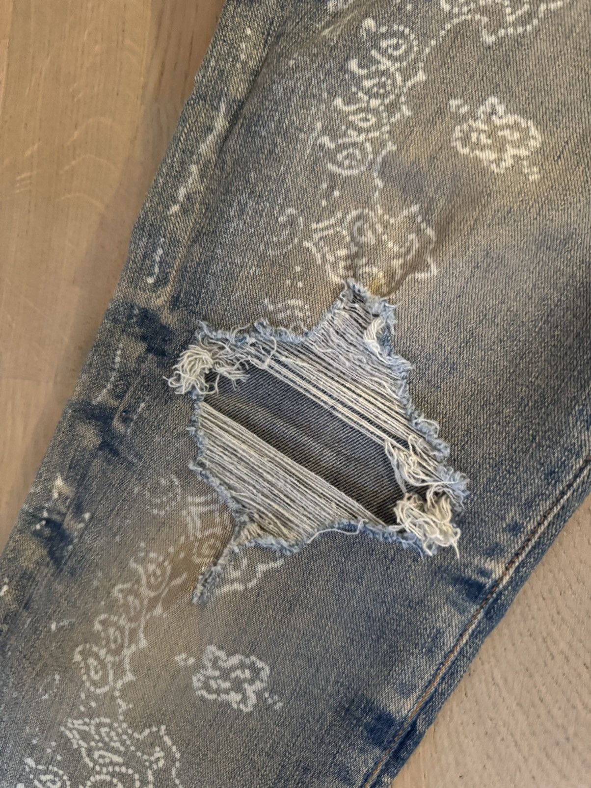 Amiri AMIRI jeans STUDY REAL TAPE MEASUREMENTS BY TAPE IN PHOTOS Size US 32 / EU 48 - 10 Thumbnail