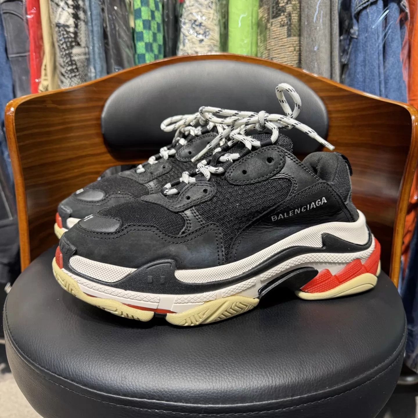 Balenciaga Balenciaga Triple S Sneakers - Made in Italy - Black