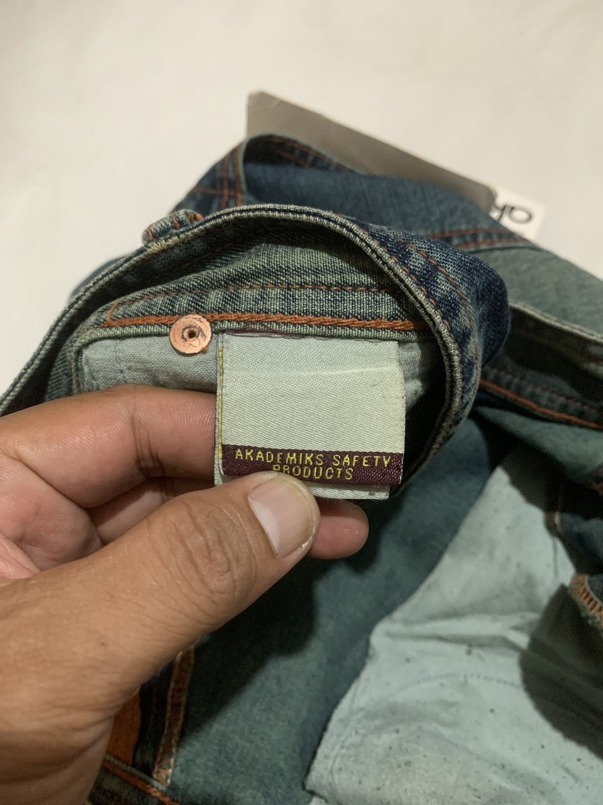 Akademiks Vintage Akademiks Multi Pocket Embroidered Baggy Y2K Jeans Size US 42 / EU 58 - 22 Thumbnail