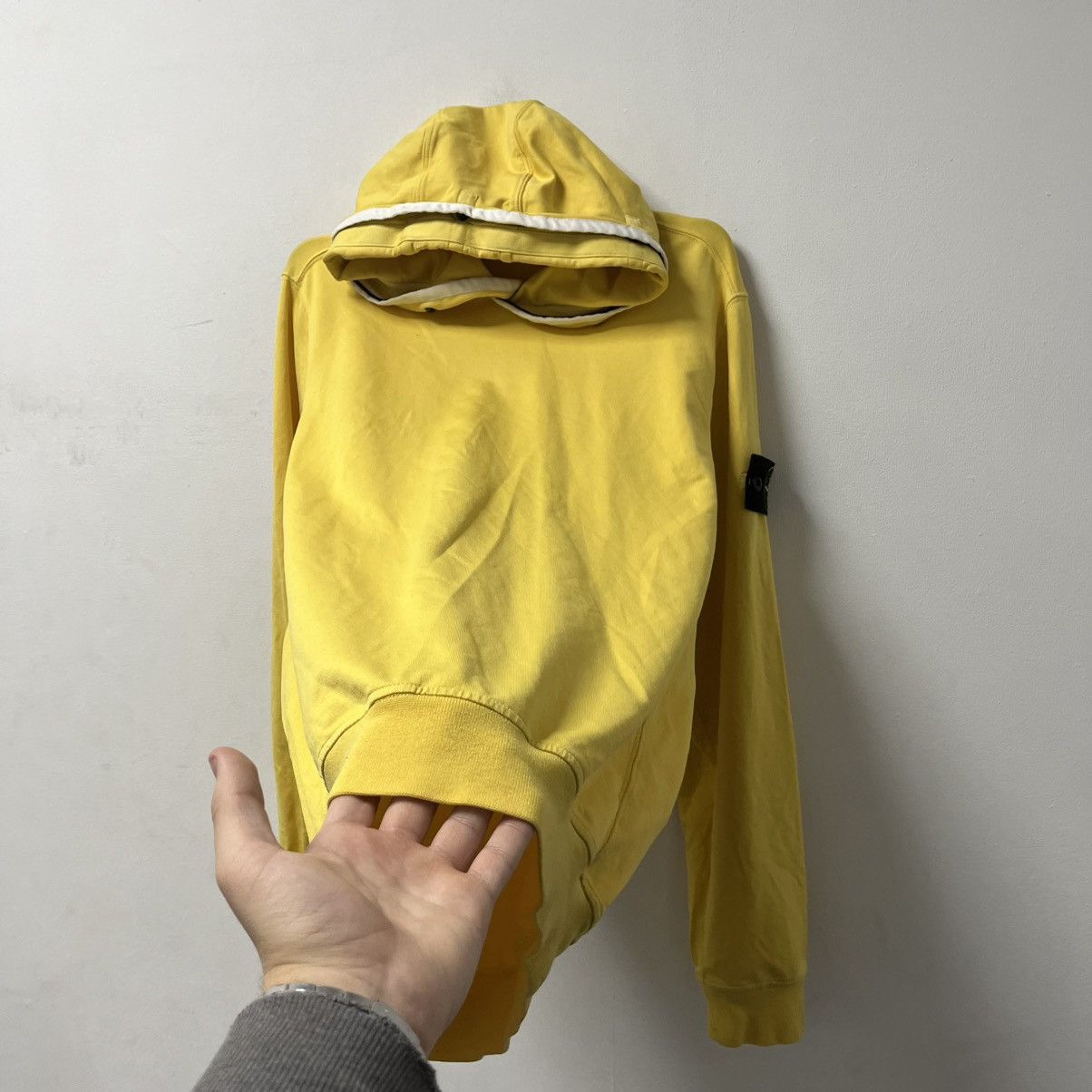 Stone Island Stone Island Hoodie Yellow Size L Size US L / EU 52-54 / 3 - 8 Thumbnail