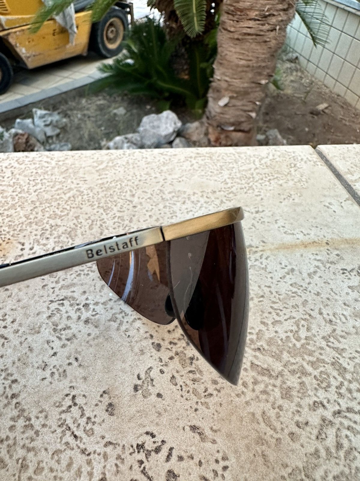 Belstaff Belstaff Sunglasses Gold BS37 col.010 Size ONE SIZE - 8 Thumbnail