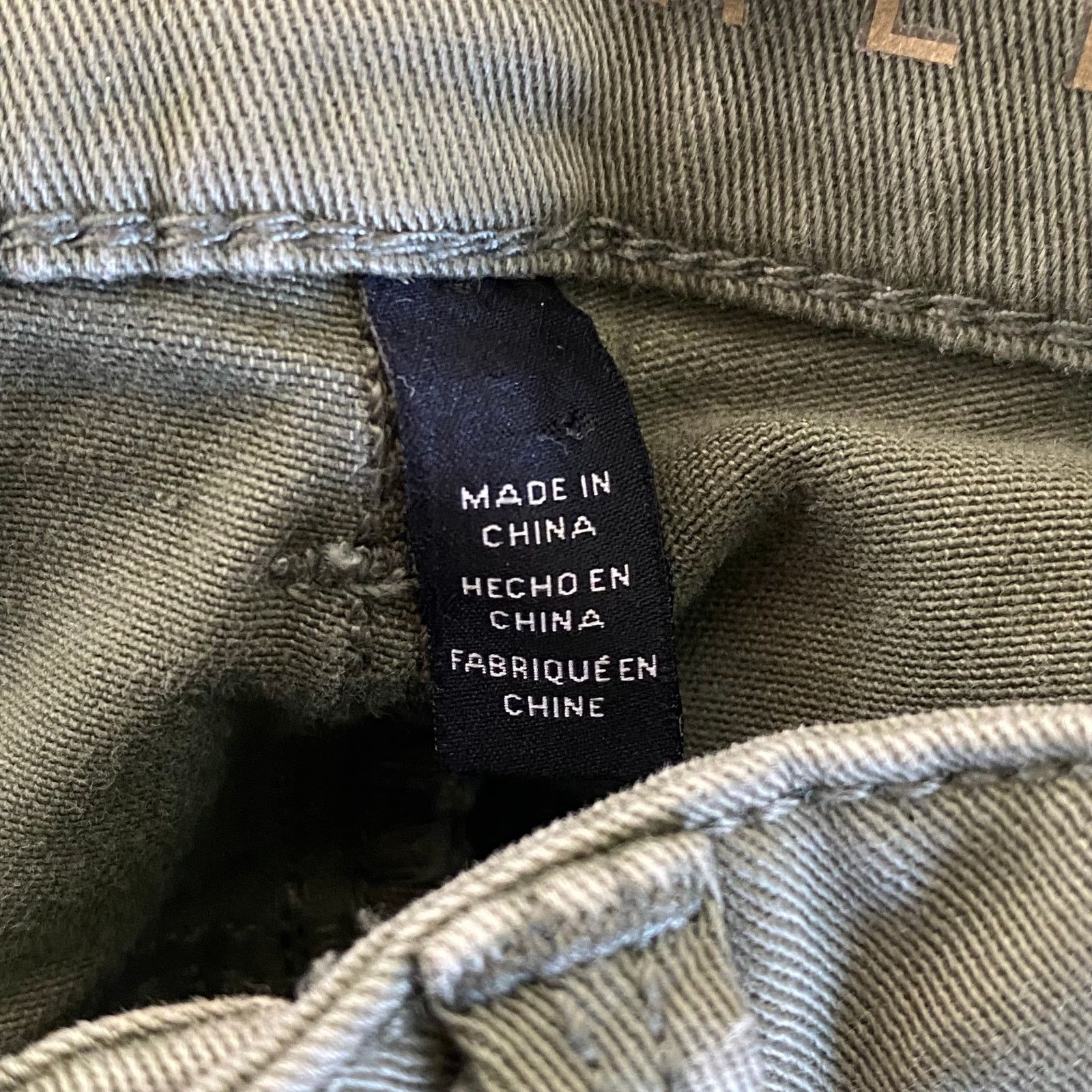 White House Black Market White House Black Market Olive Green Cargo Pants Size 00 Size 24" / US 00 / IT 34 - 13 Thumbnail