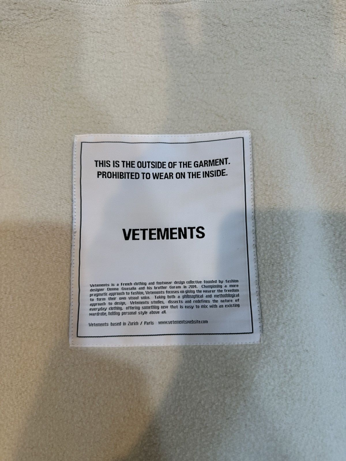 Vetements Vetements Inside Out Shark Hoodie Size US L / EU 52-54 / 3 - 7 Thumbnail