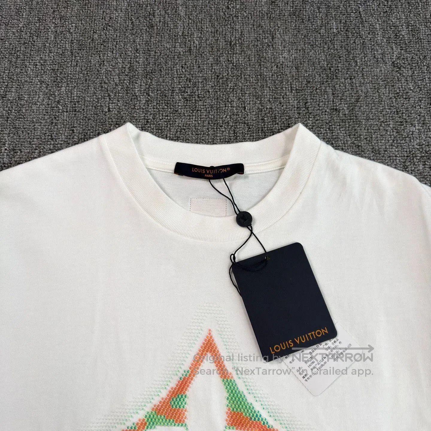 Louis Vuitton LV 25 Three-Flower Beaded White Tee. Size S / US 4 / IT 40 - 3 Thumbnail
