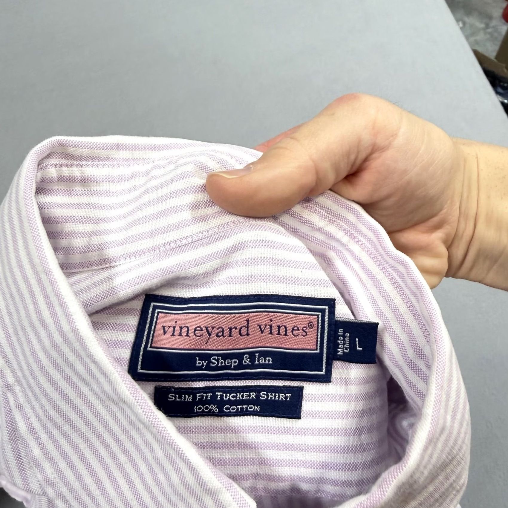 Vineyard Vines Vineyard Vines Shirt Mens L Pink Stripe Long Sleeve Button Down Slim Fit Size US L / EU 52-54 / 3 - 3 Thumbnail