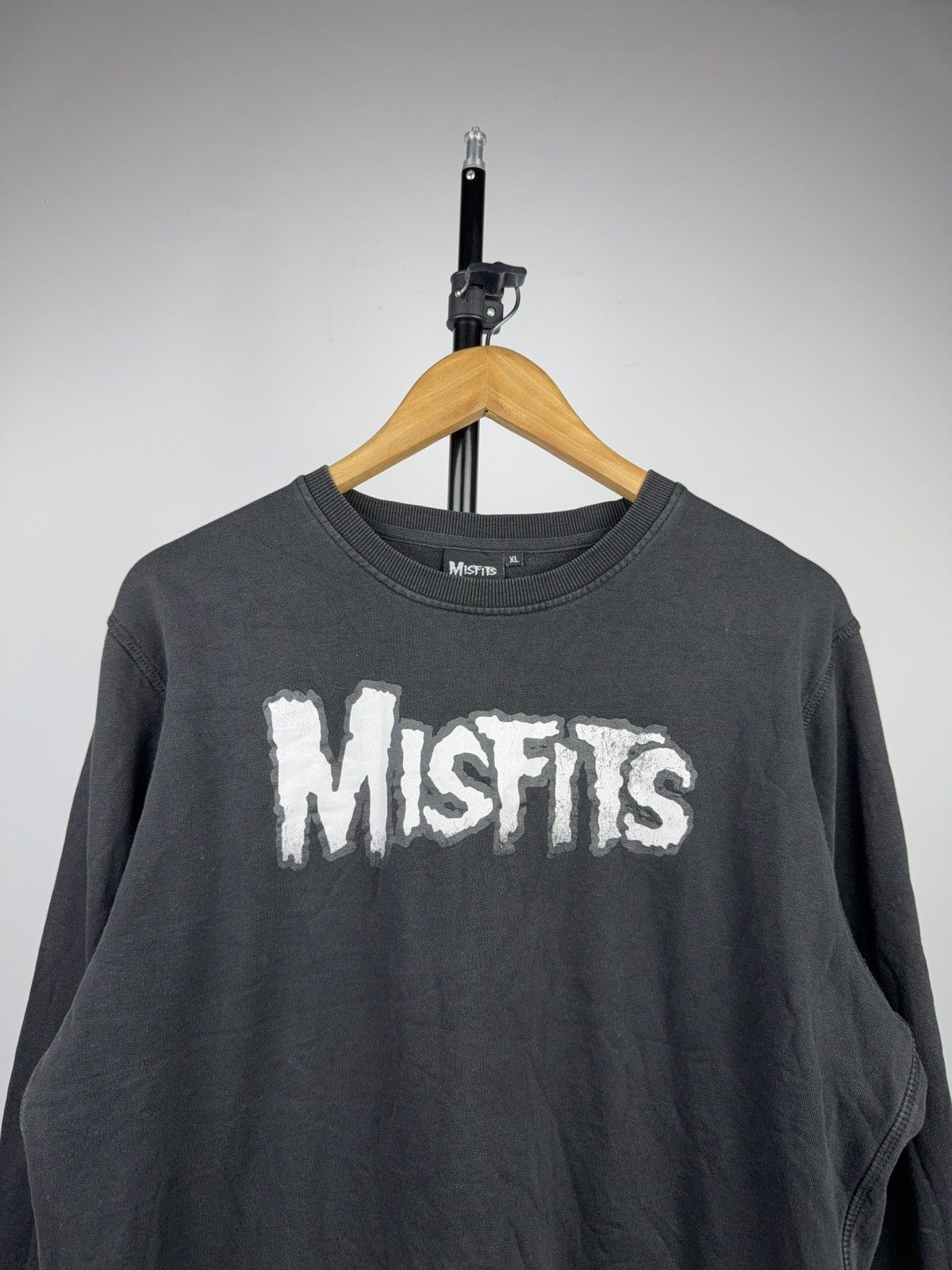 Misfits Faded Misfits Band Logo Black Crewneck Sweatshirt XL 2017 Size XL / US 12-14 / IT 48-50 - 2 Thumbnail