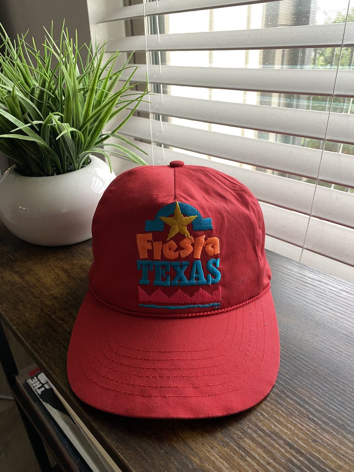 Vintage Vintage 90s Fiesta Texas Snapback Hat Size ONE SIZE - 1 Thumbnail