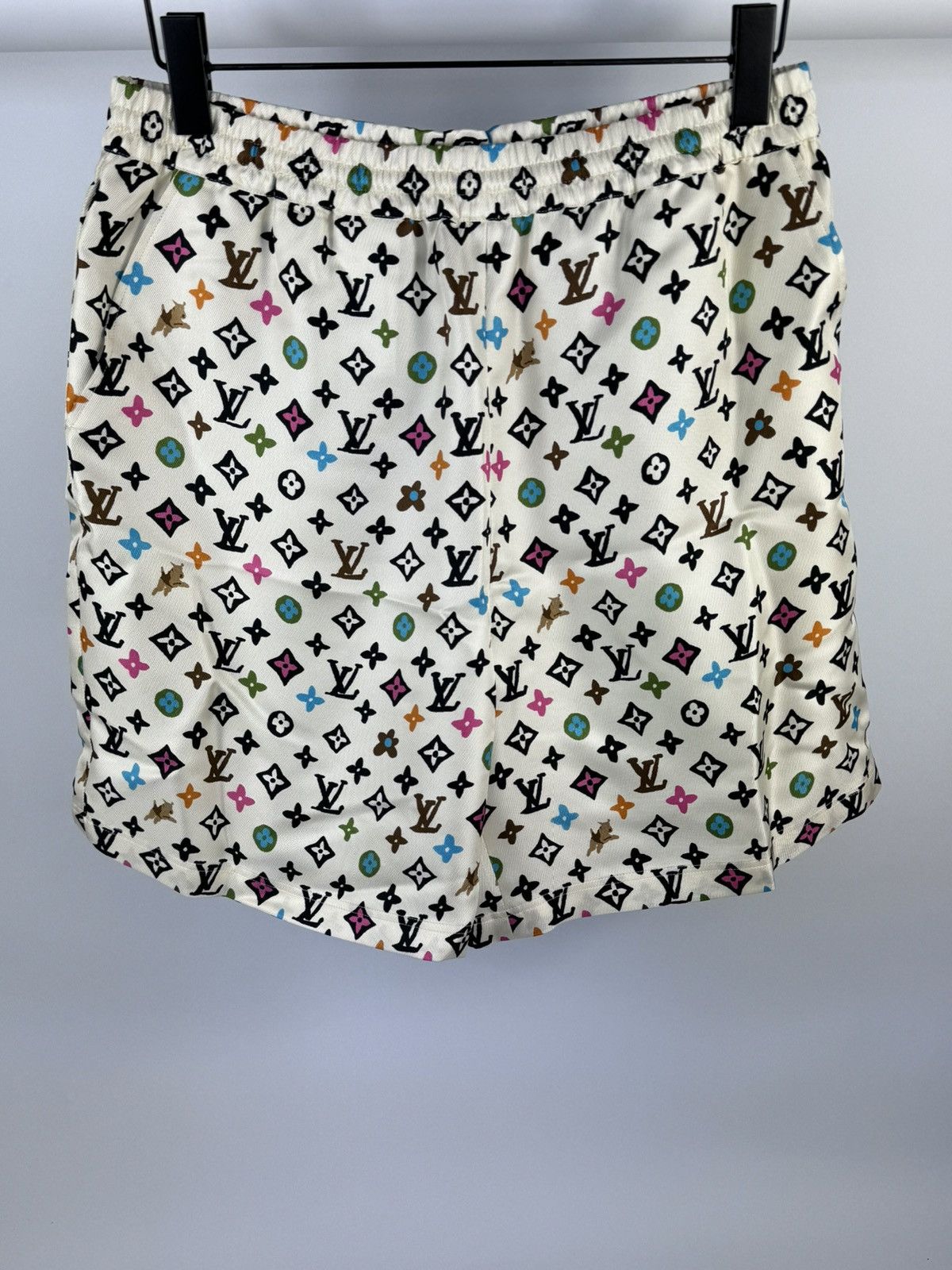 Louis Vuitton MONOGRAM PRINTED SILK SHORTS 1AFPZD Size US 32 / EU 48 - 1 Thumbnail