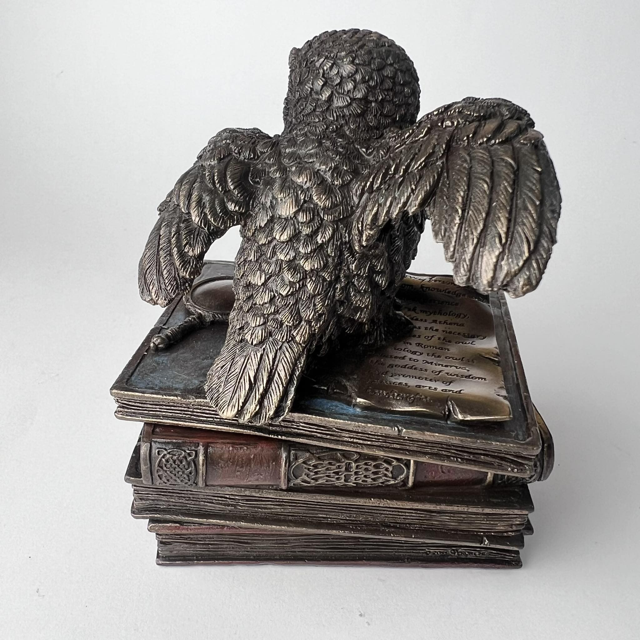 Vintage Box Owl on Books Statue Figure Polystone Decor Italy Size ONE SIZE - 2 Thumbnail