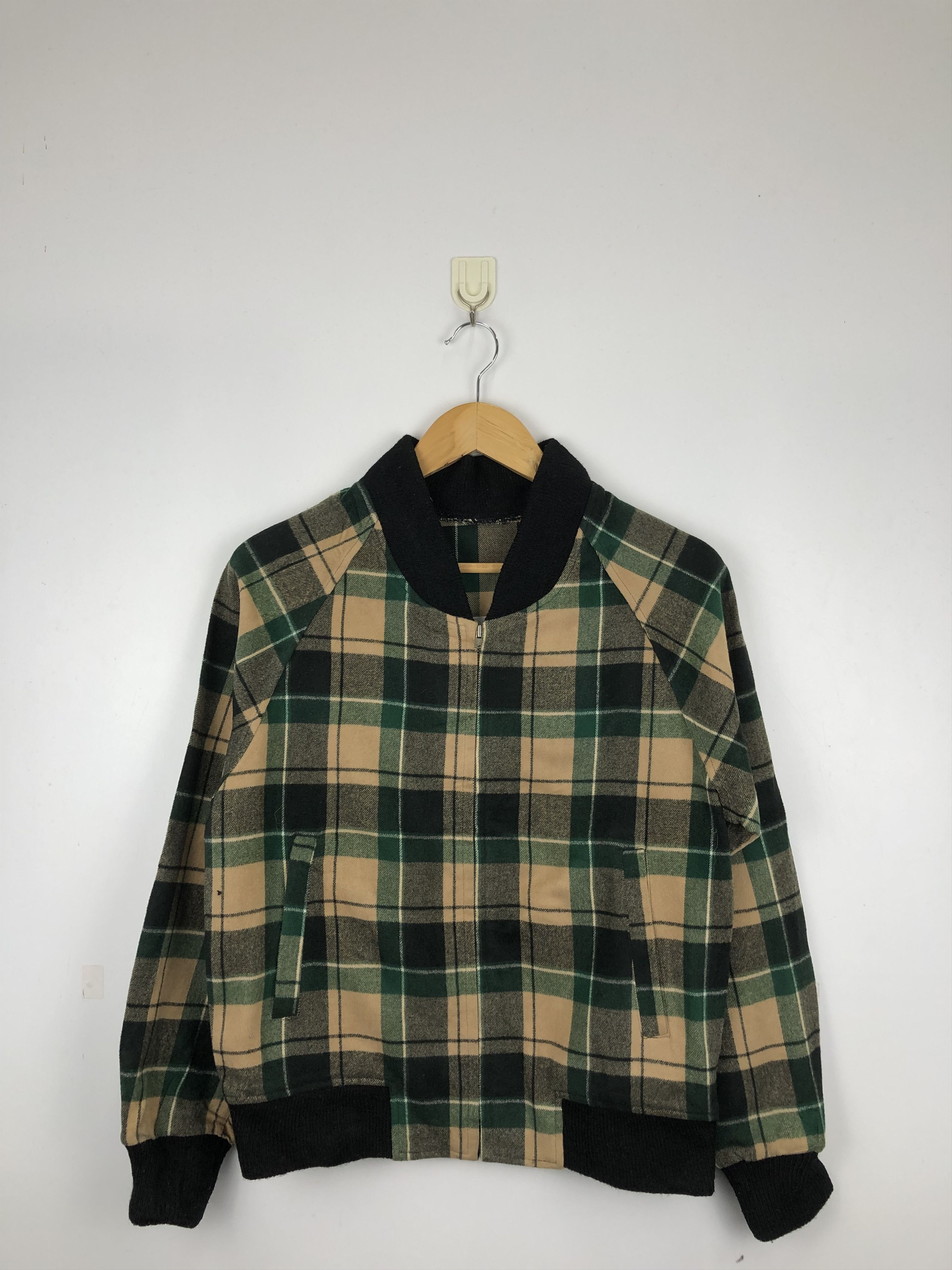 Japanese Brand Vintage Japanese Brand Zipper Varsity Jacket Checkered V0446 Size US M / EU 48-50 / 2 - 1 Thumbnail
