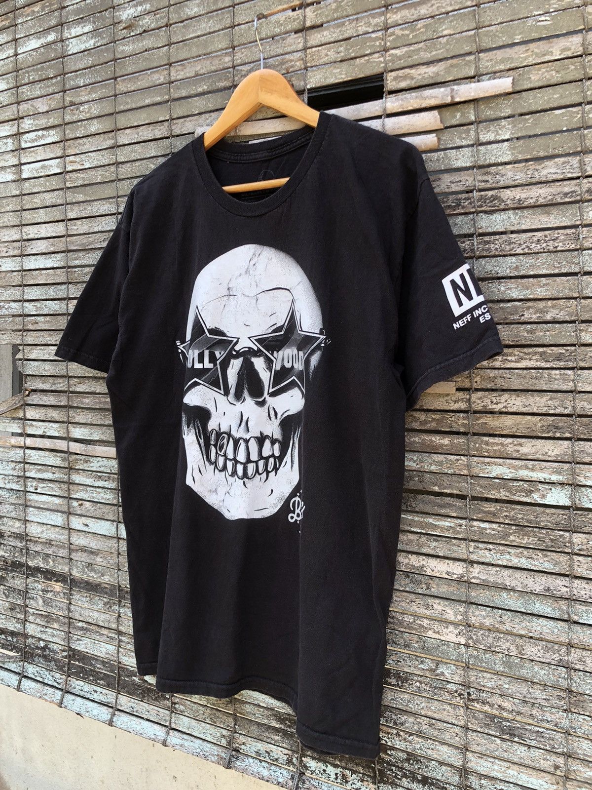 Band Tees Wiz Khalifa x Neff Company Blacc Hollywood Skull Tshirt Size US L / EU 52-54 / 3 - 3 Thumbnail