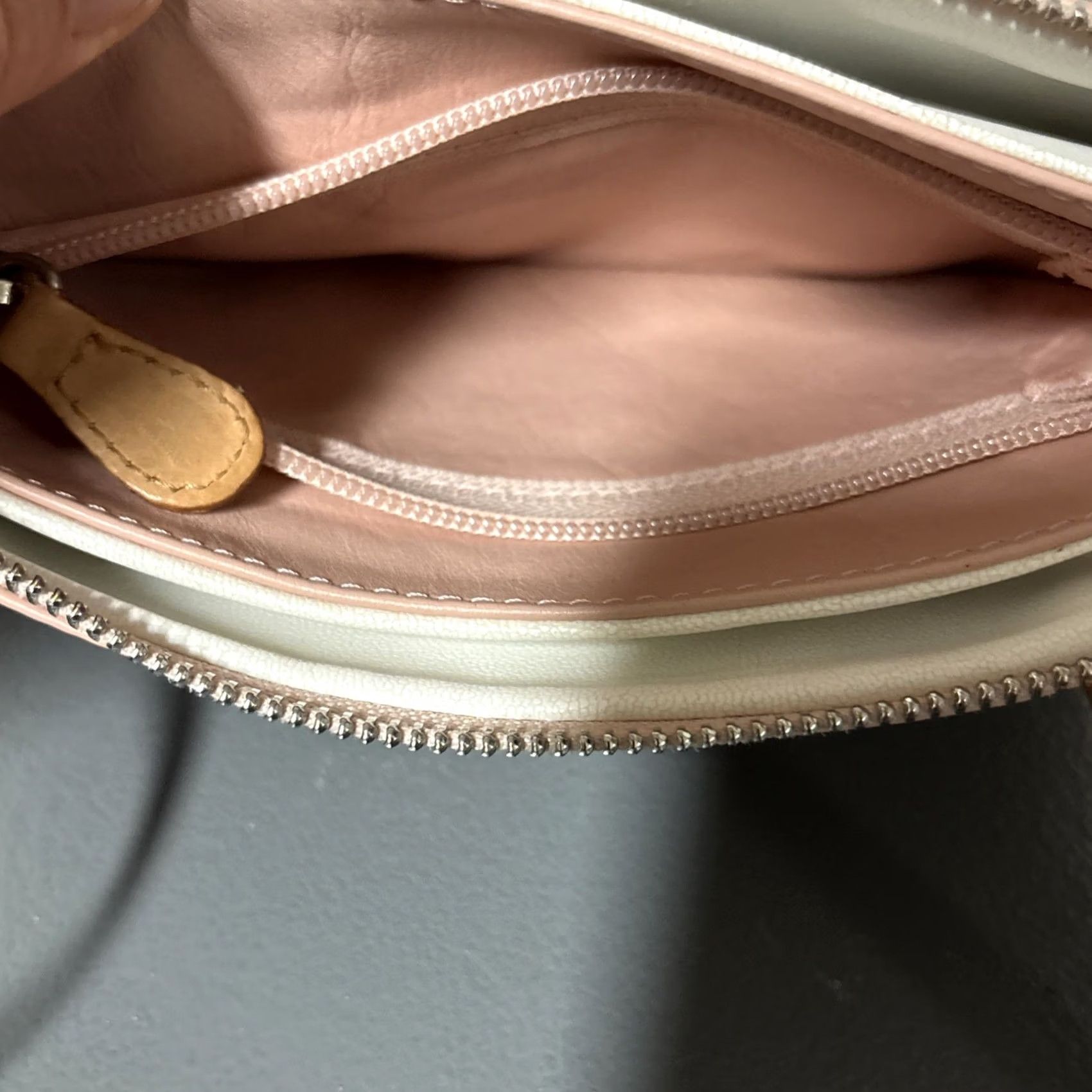 Vintage Moscardini Firenza Pink Blush Leather Crossbody Bag Shoulder Florence Italy Crossbody Bag Women Medium Pink Blush Leather Italian Vintage No N/A Size ONE SIZE - 4 Thumbnail
