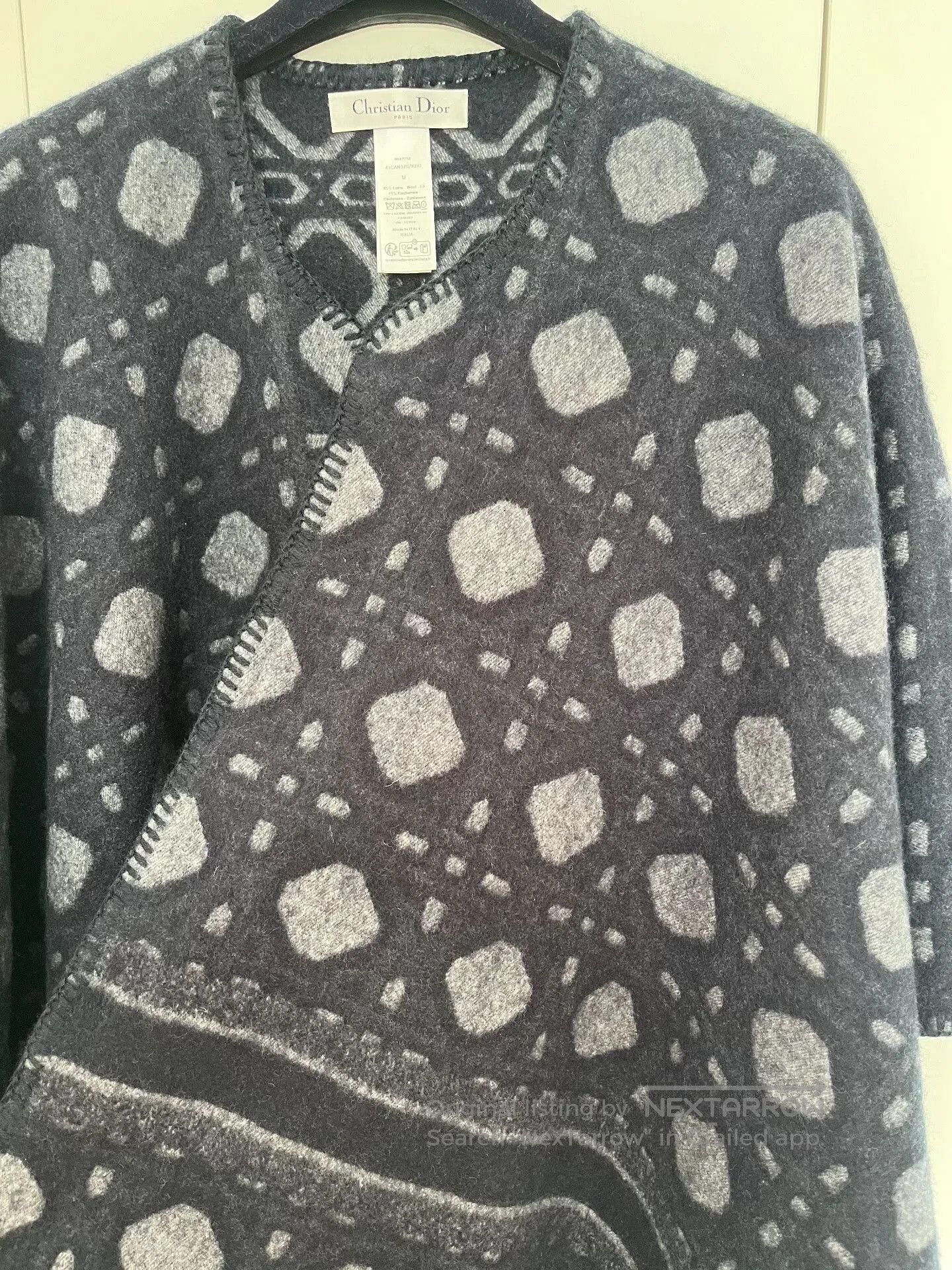 Dior Dior Shawl Cape. Size ONE SIZE - 3 Thumbnail