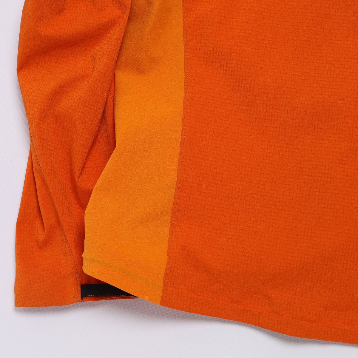 Arc'teryx Arcteryx Sigma SL Pumpkin 2003 Orange Rare Jacket Outdoor Size US M / EU 48-50 / 2 - 25 Thumbnail