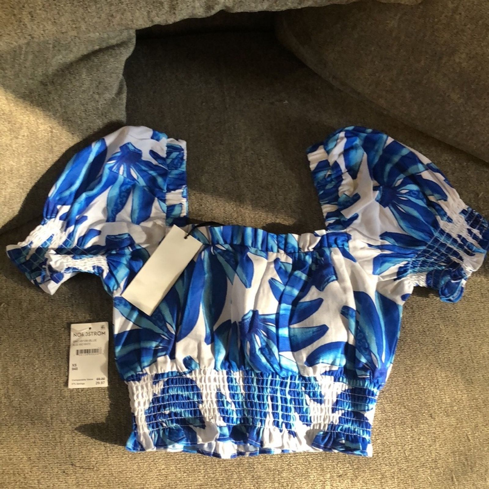 Hollywood Trading Company Nordstrom • Blue and White Crop Top • Size XS Size XS / US 0-2 / IT 36-38 - 2 Thumbnail