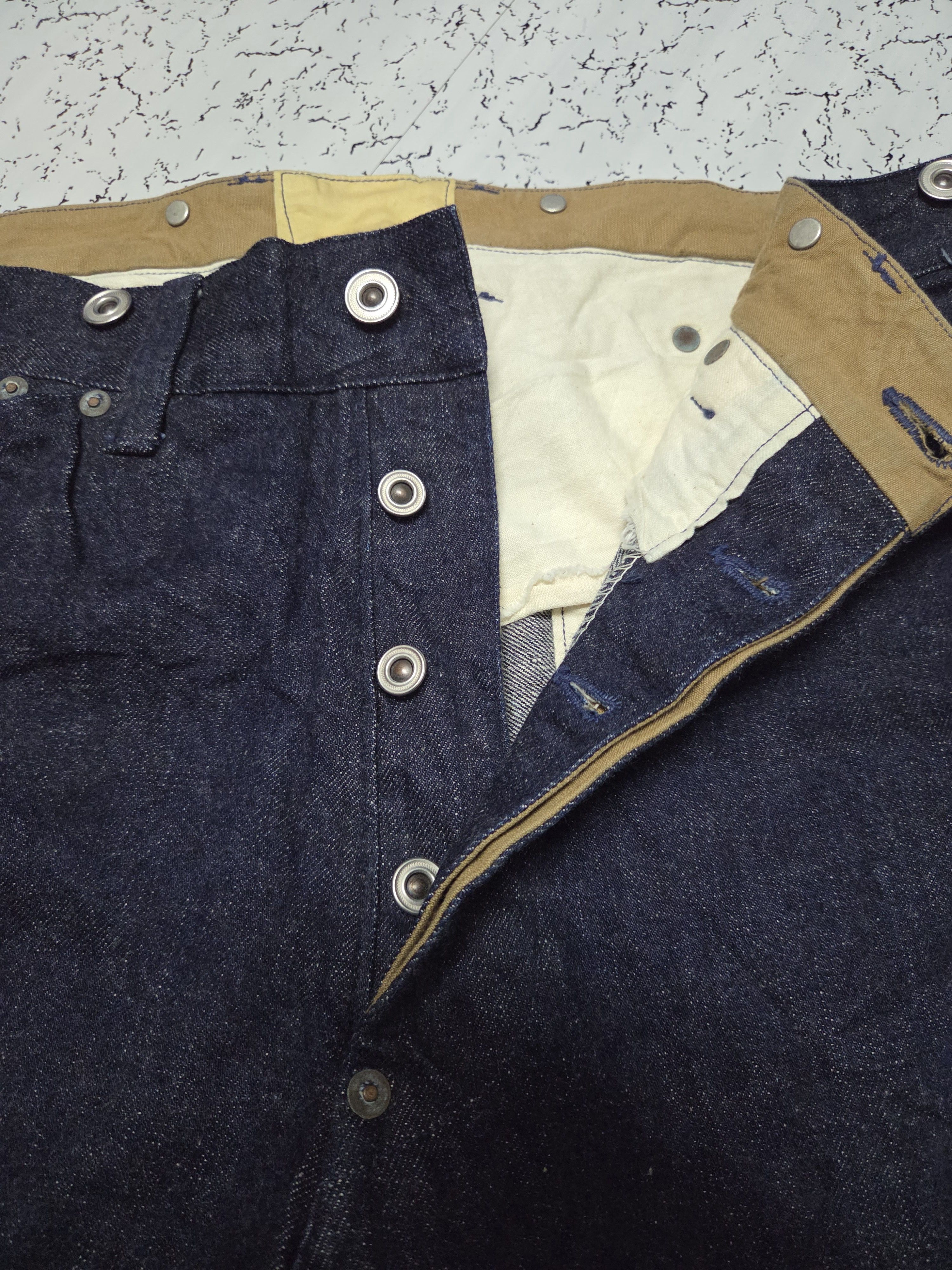 Warehouse & Co. Vintage Deadstock Warehouse Co Buckle Back Selvedge Size US 34 / EU 50 - 11 Thumbnail