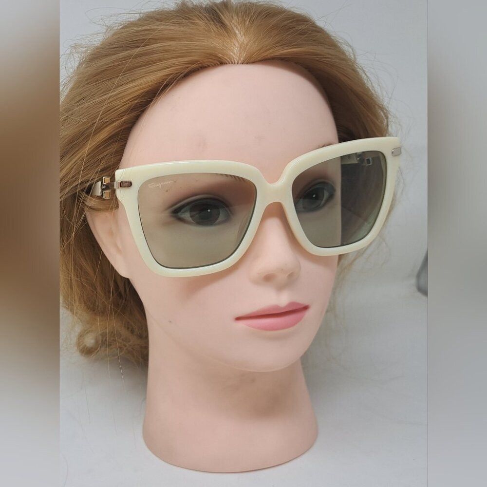 Salvatore Ferragamo Salvatore Ferragamo Sunglasses Ivory Cream Green Temple Log Size ONE SIZE - 5 Thumbnail