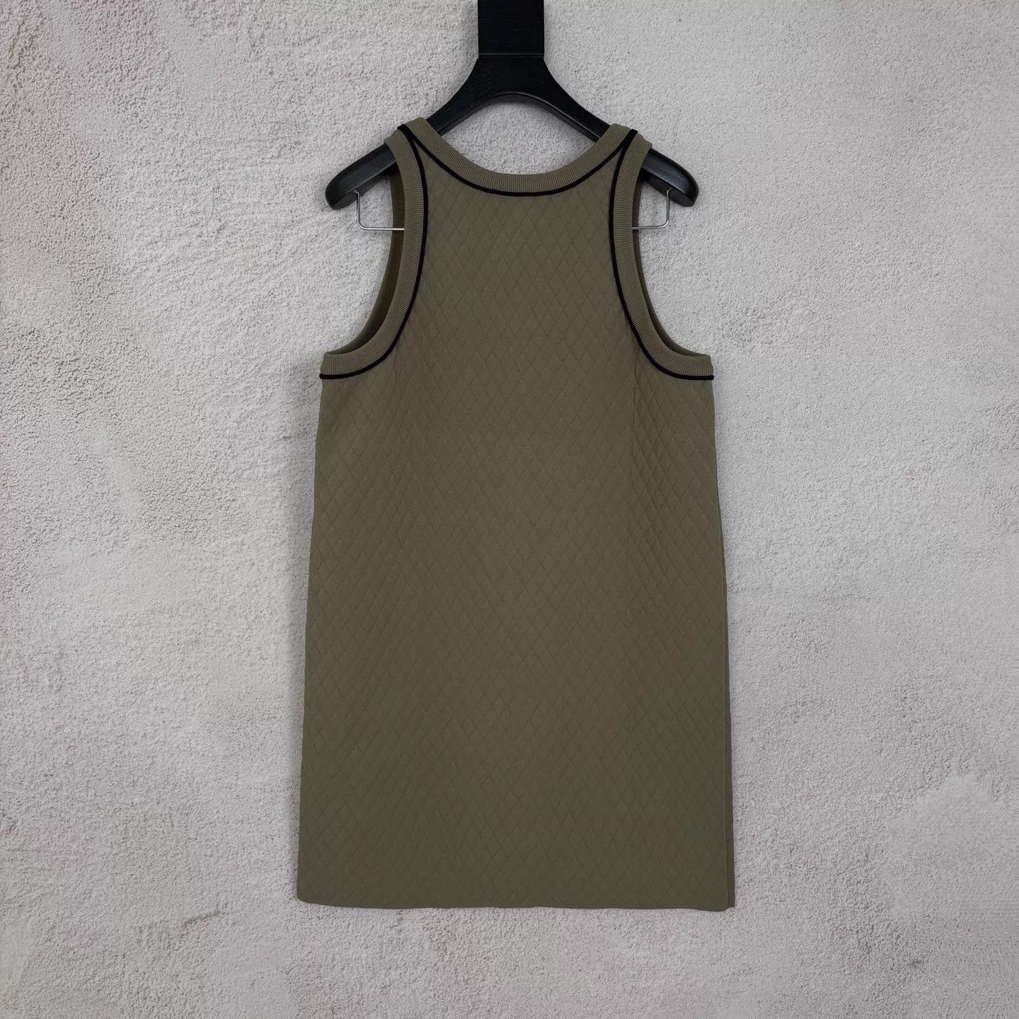 Louis Vuitton LV 24ss olive green sleeveless dress chain logo new Size M / US 6-8 / IT 42-44 - 2 Thumbnail