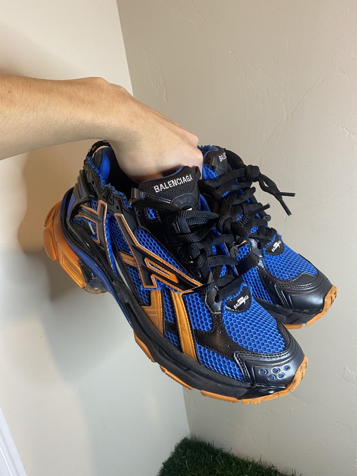 Balenciaga Balenciaga Runner ( size 43 EU | 10.5-11 US ) Size US 10 / EU 43 - 18 Thumbnail